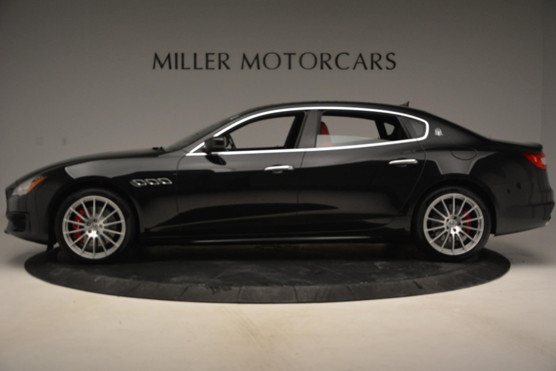 New-2017-Maserati-Quattroporte-S-Q4-GranSport