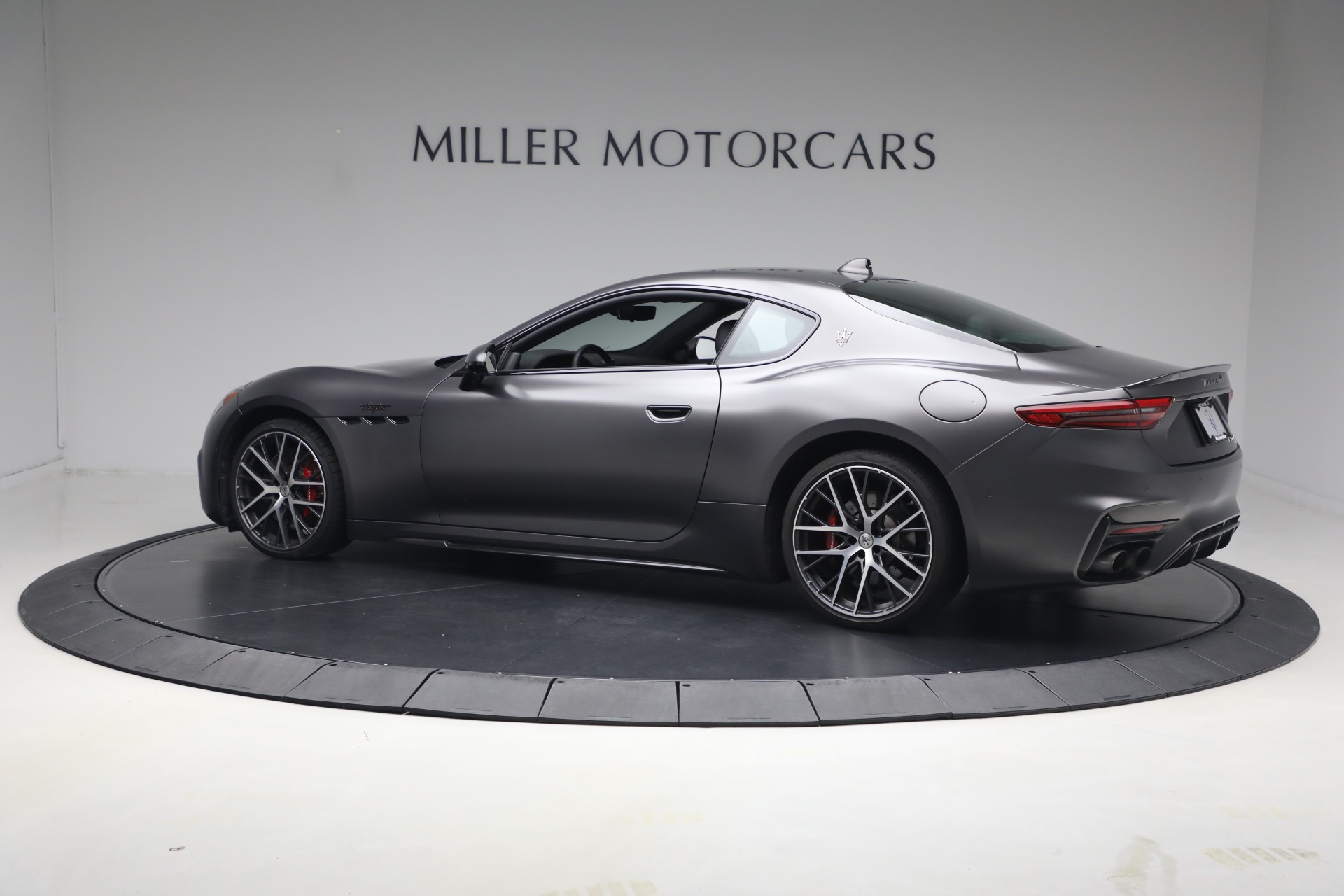 Used-2024-Maserati-GranTurismo-Trofeo