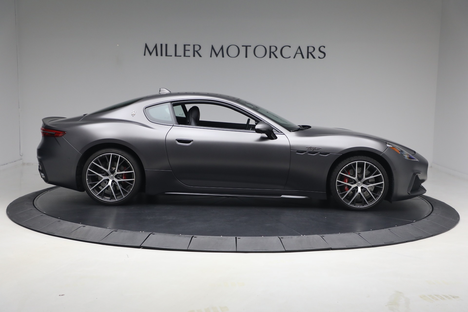 Used-2024-Maserati-GranTurismo-Trofeo