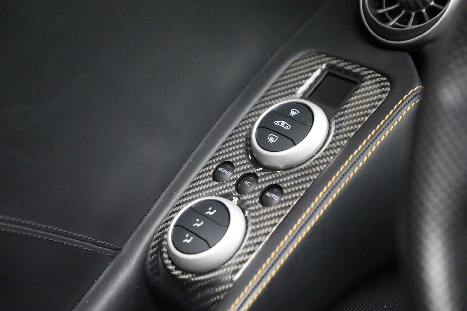 Used-2016-McLaren-650S-Spider