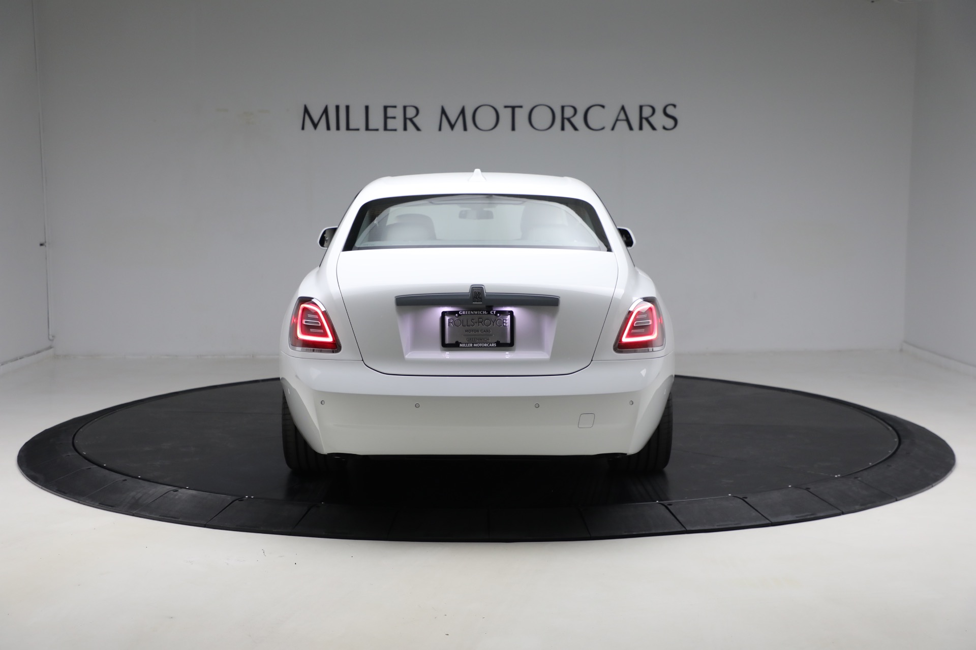 New-2024-Rolls-Royce-Ghost