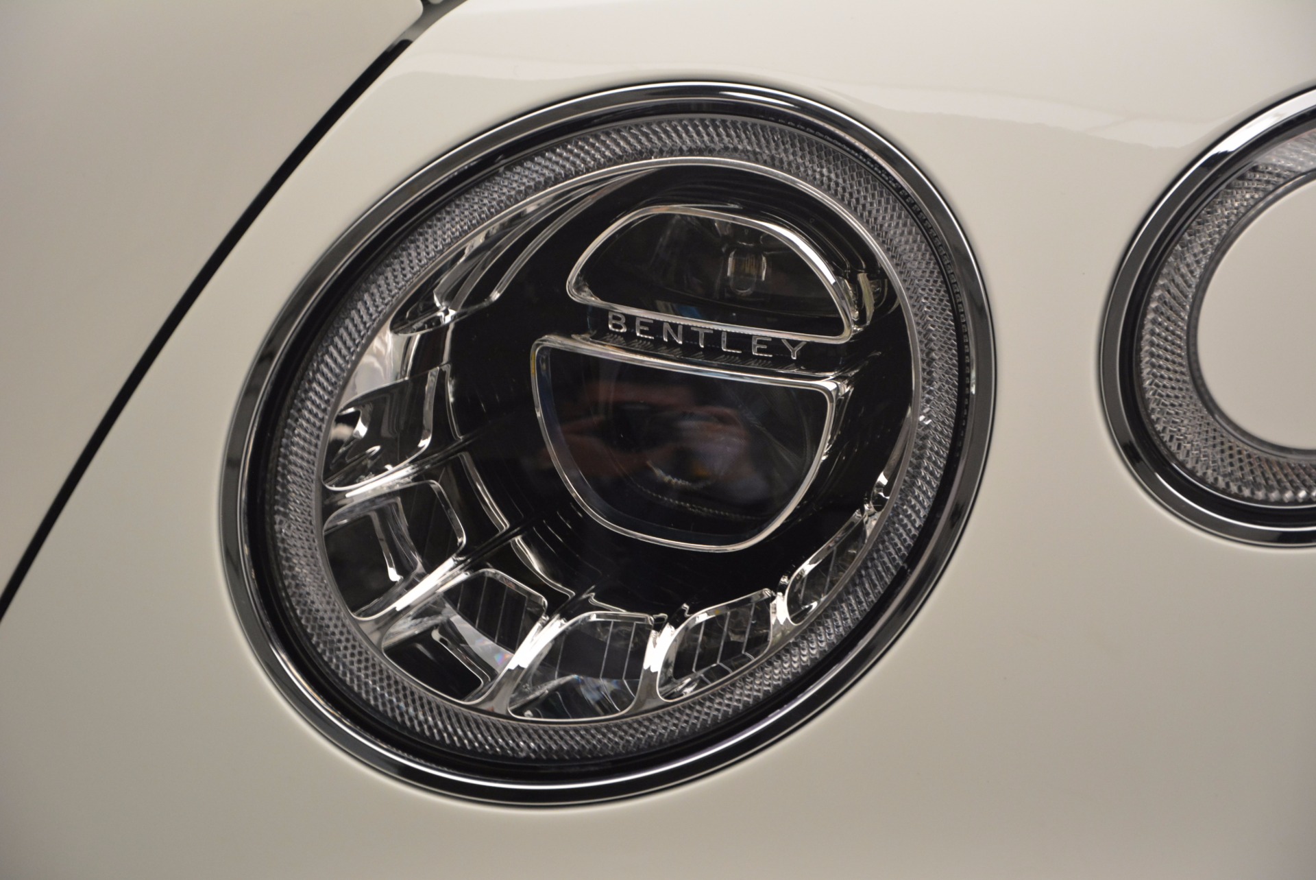 New-2017-Bentley-Bentayga