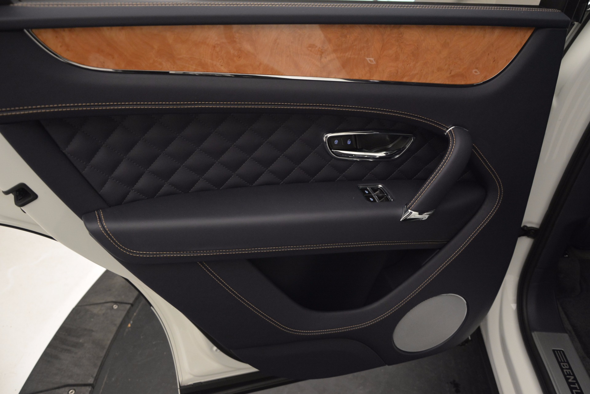 New-2017-Bentley-Bentayga