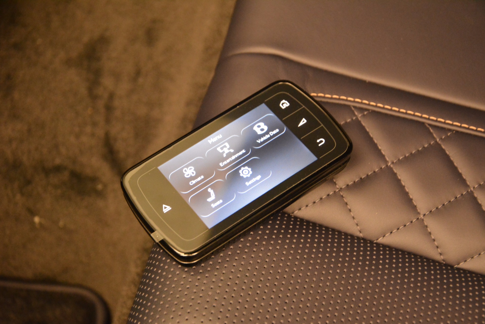 New-2017-Bentley-Bentayga