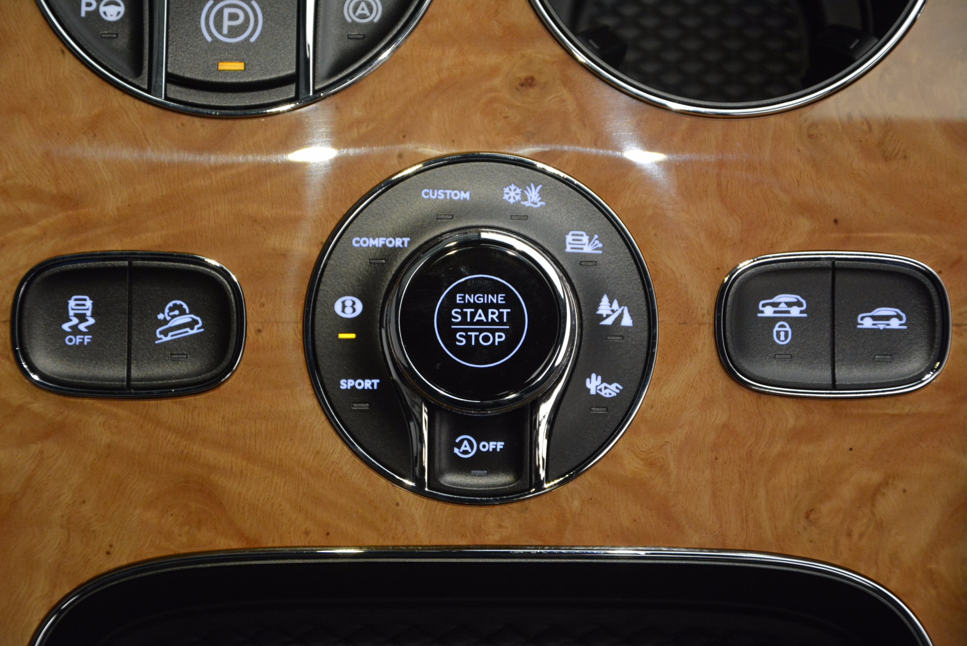 New-2017-Bentley-Bentayga