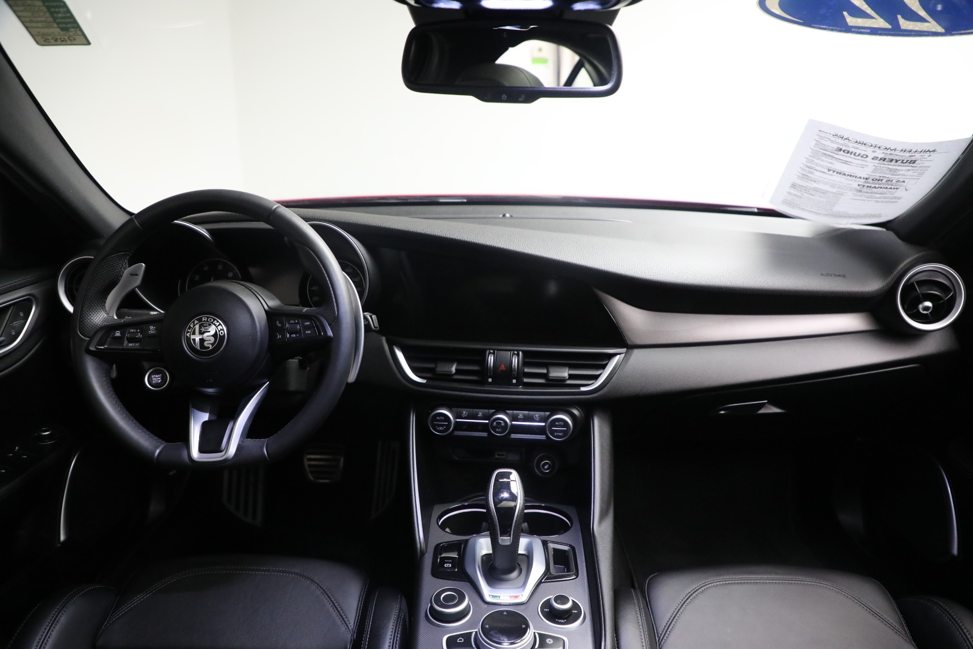 Used-2022-Alfa-Romeo-Giulia-Veloce