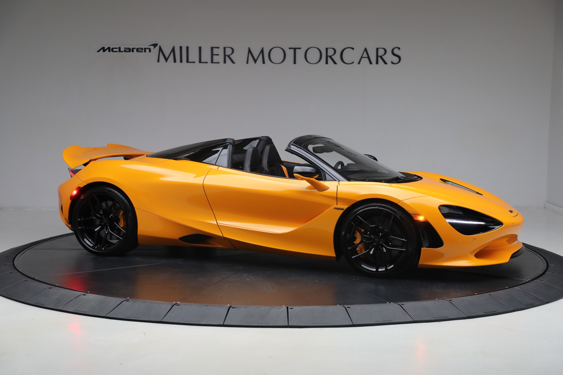 New-2025-McLaren-750S-Spider-TechLux