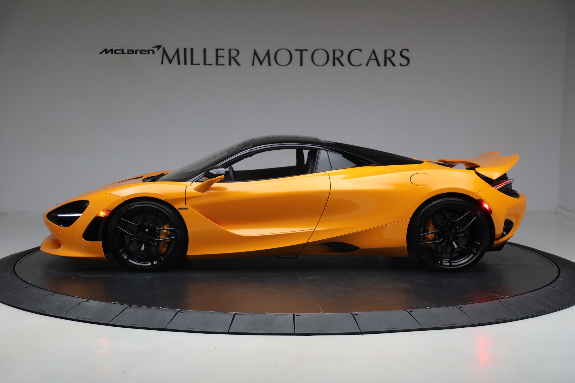 New-2025-McLaren-750S-Spider-TechLux