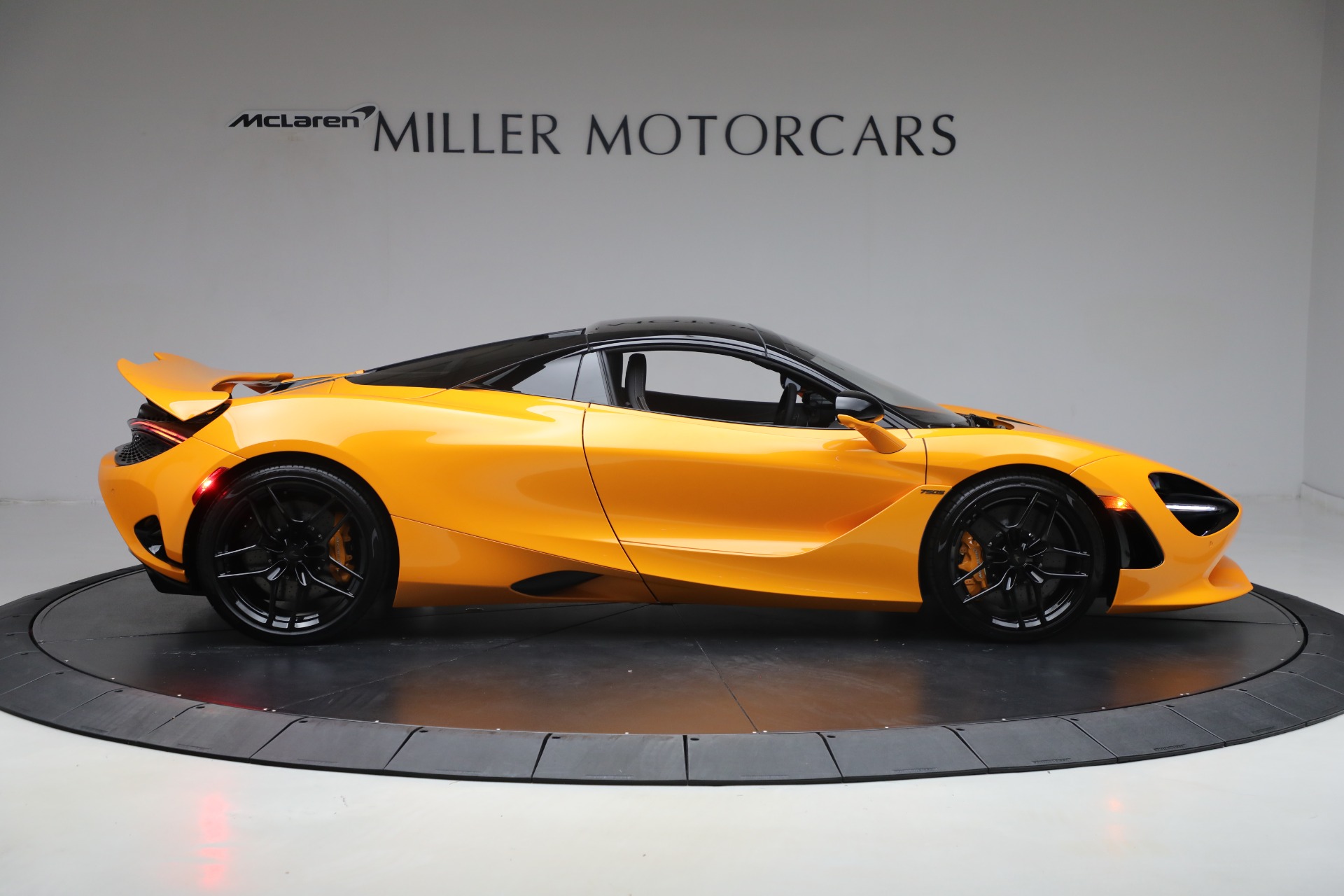 New-2025-McLaren-750S-Spider-TechLux