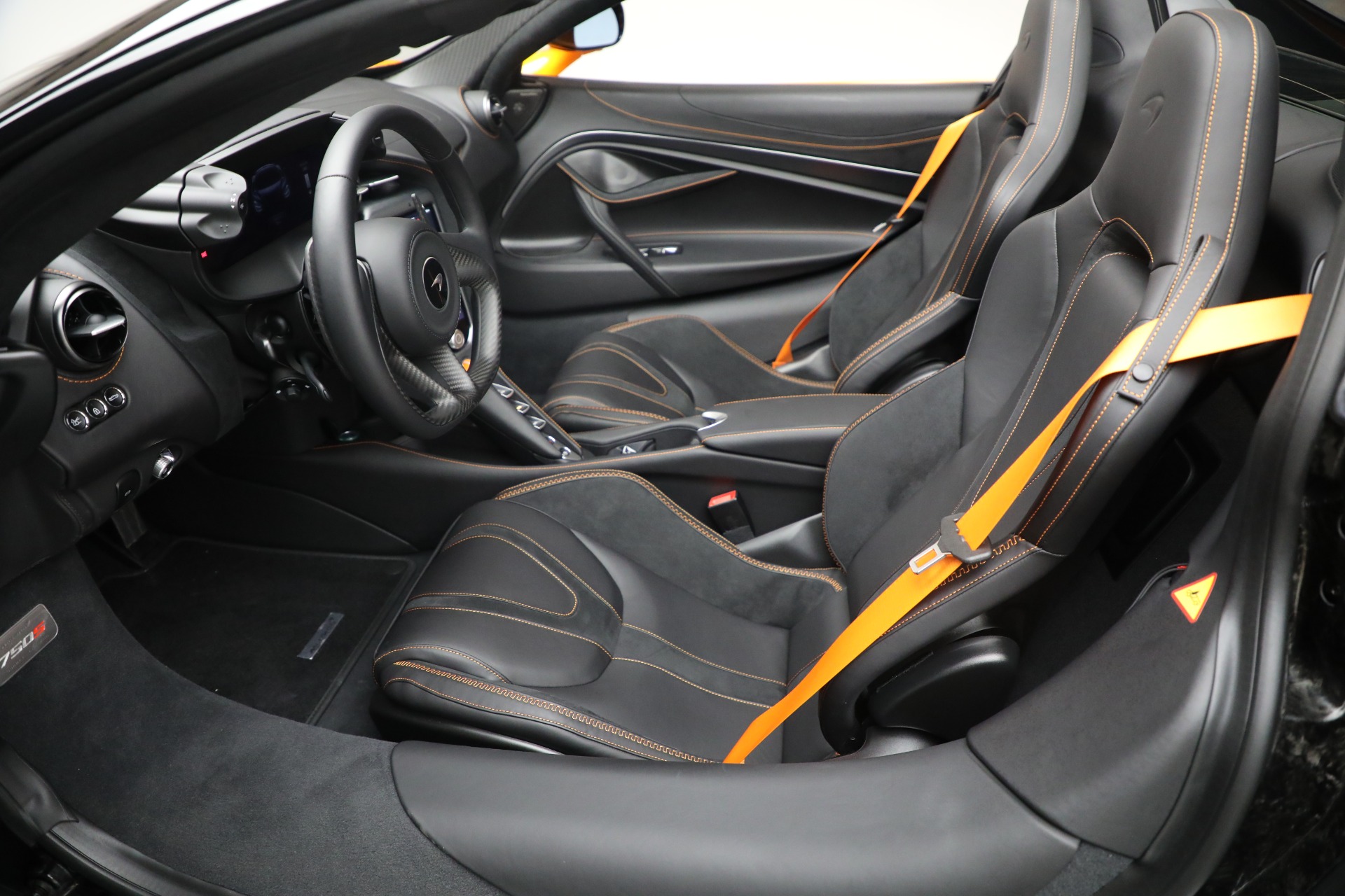 New-2025-McLaren-750S-Spider-TechLux