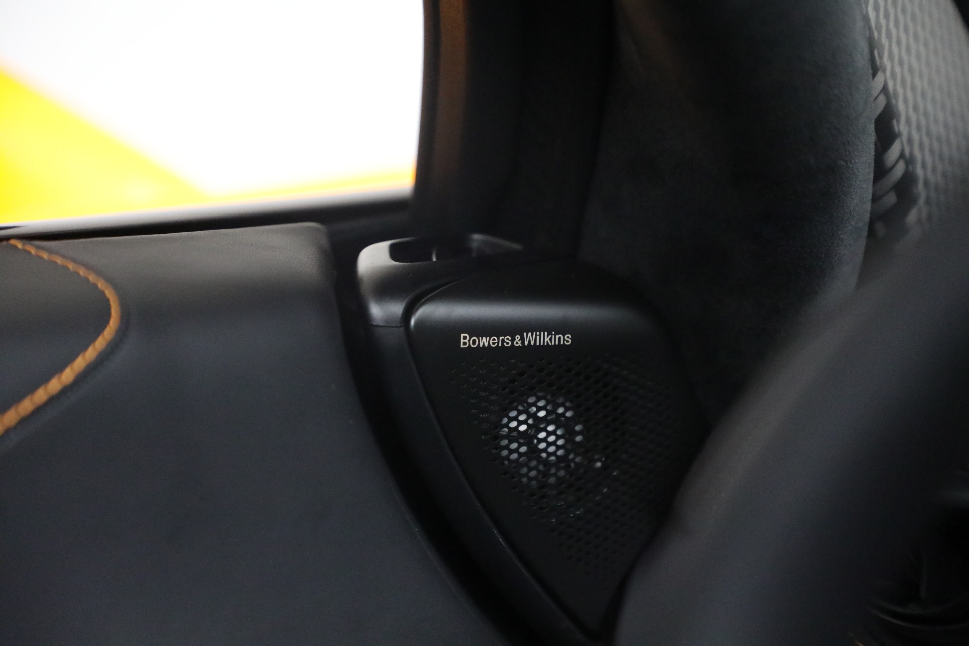 New-2025-McLaren-750S-Spider-TechLux