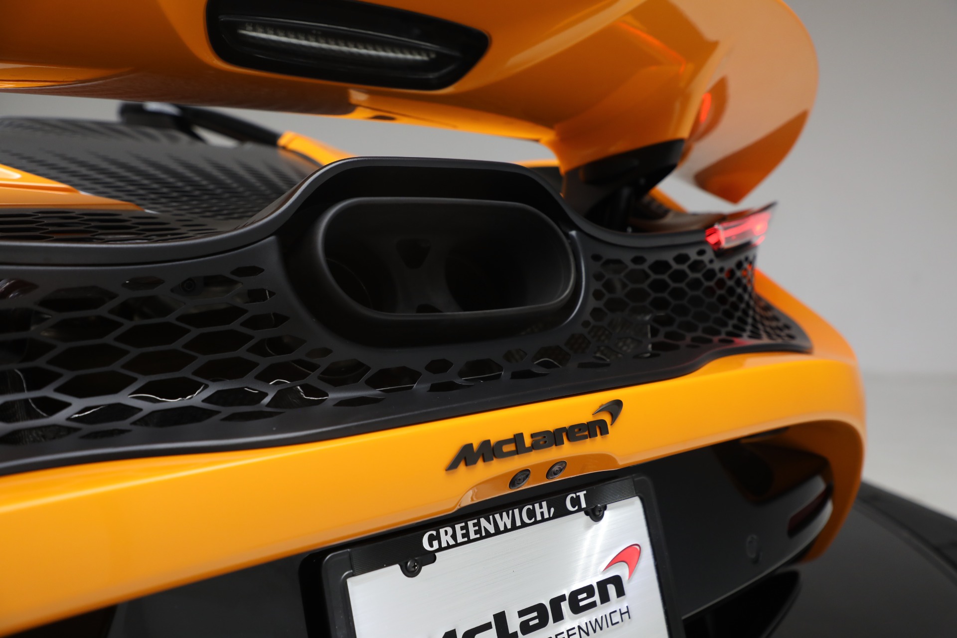 New-2025-McLaren-750S-Spider-TechLux