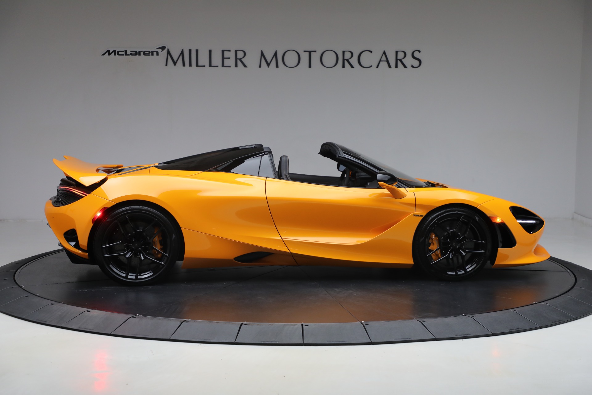 New-2025-McLaren-750S-Spider-TechLux