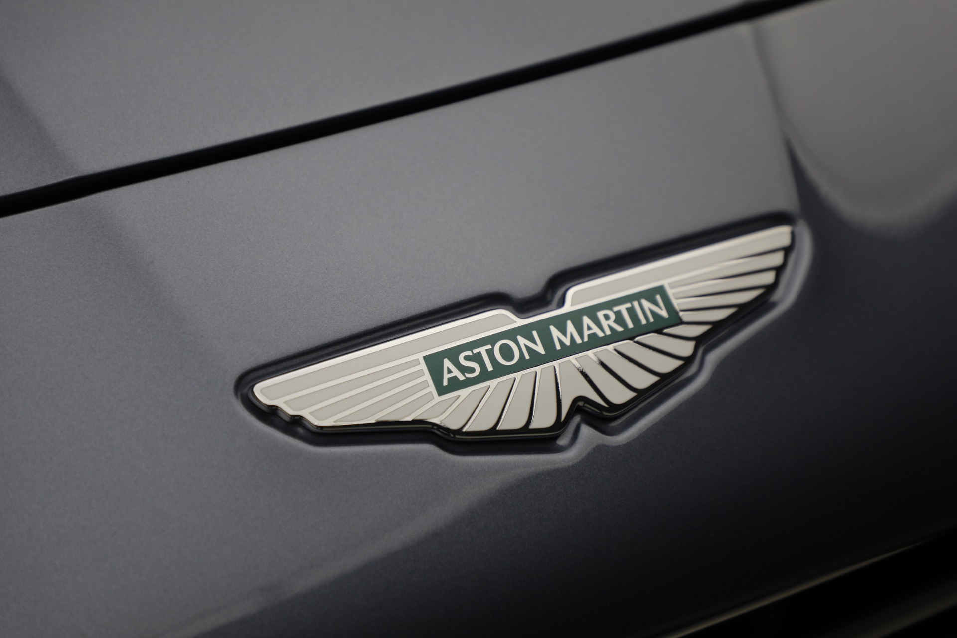 New-2025-Aston-Martin-Vanquish