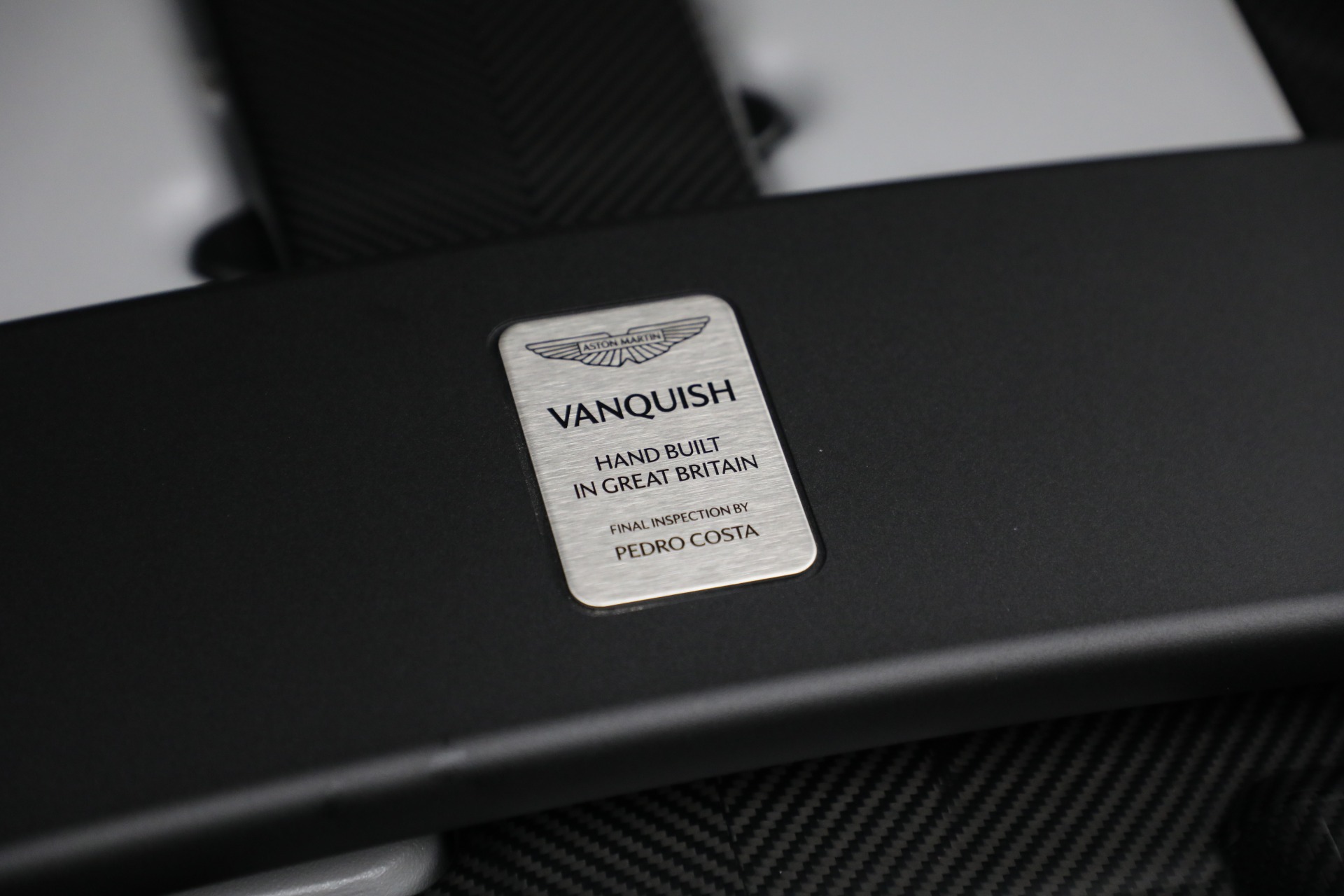 New-2025-Aston-Martin-Vanquish