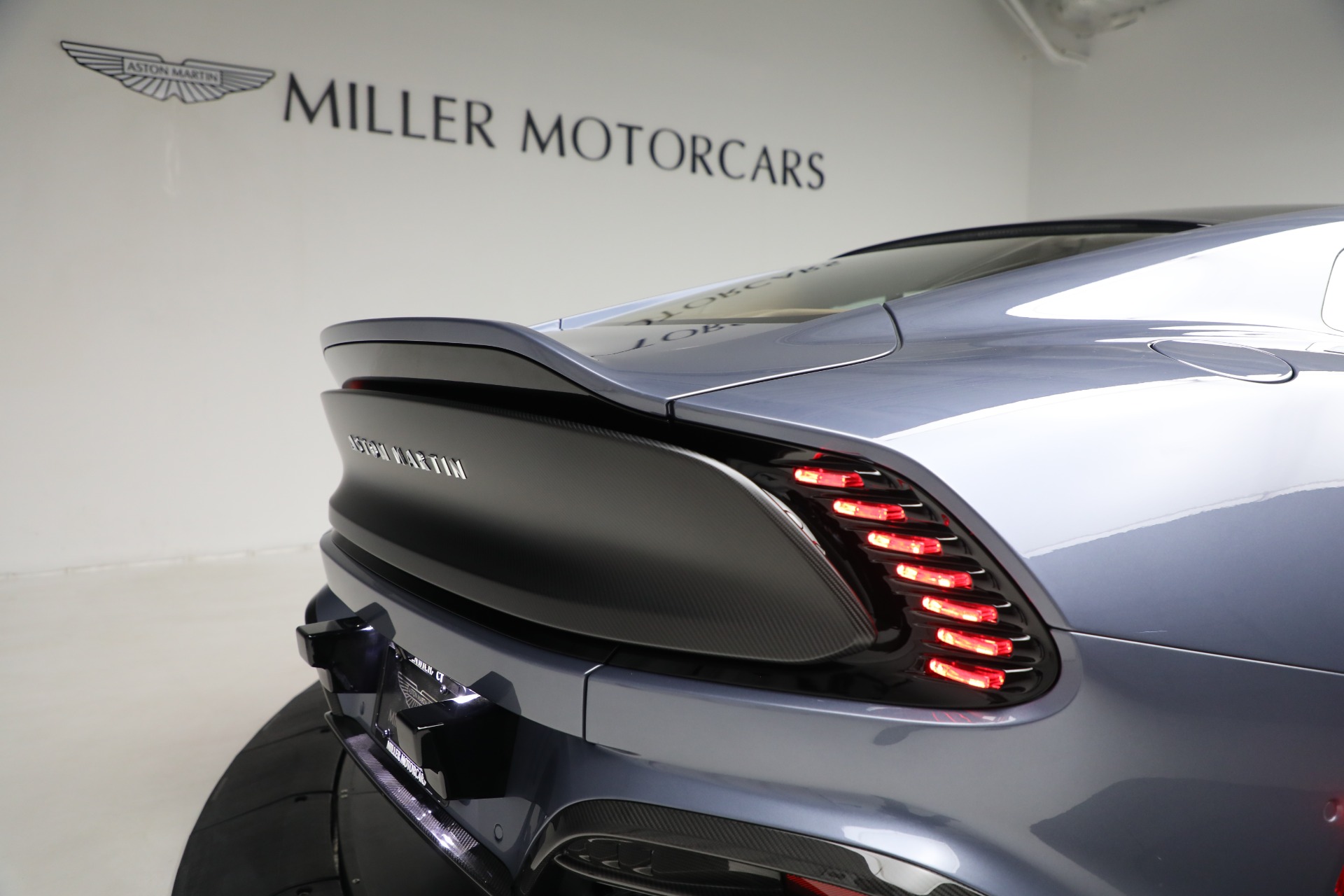 New-2025-Aston-Martin-Vanquish