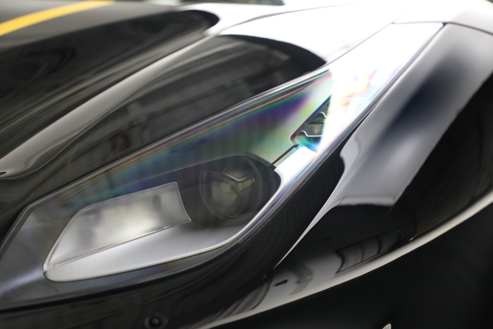 Used-2020-Ferrari-488-Pista-Spider