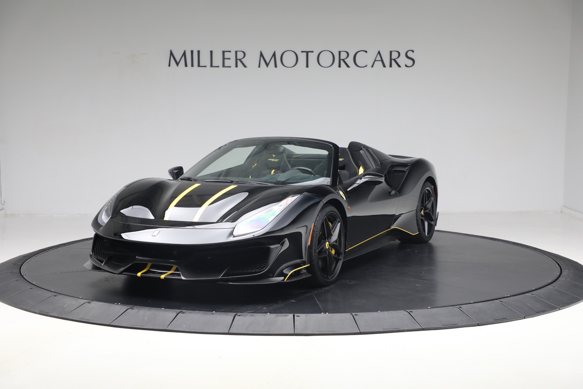 Used-2020-Ferrari-488-Pista-Spider