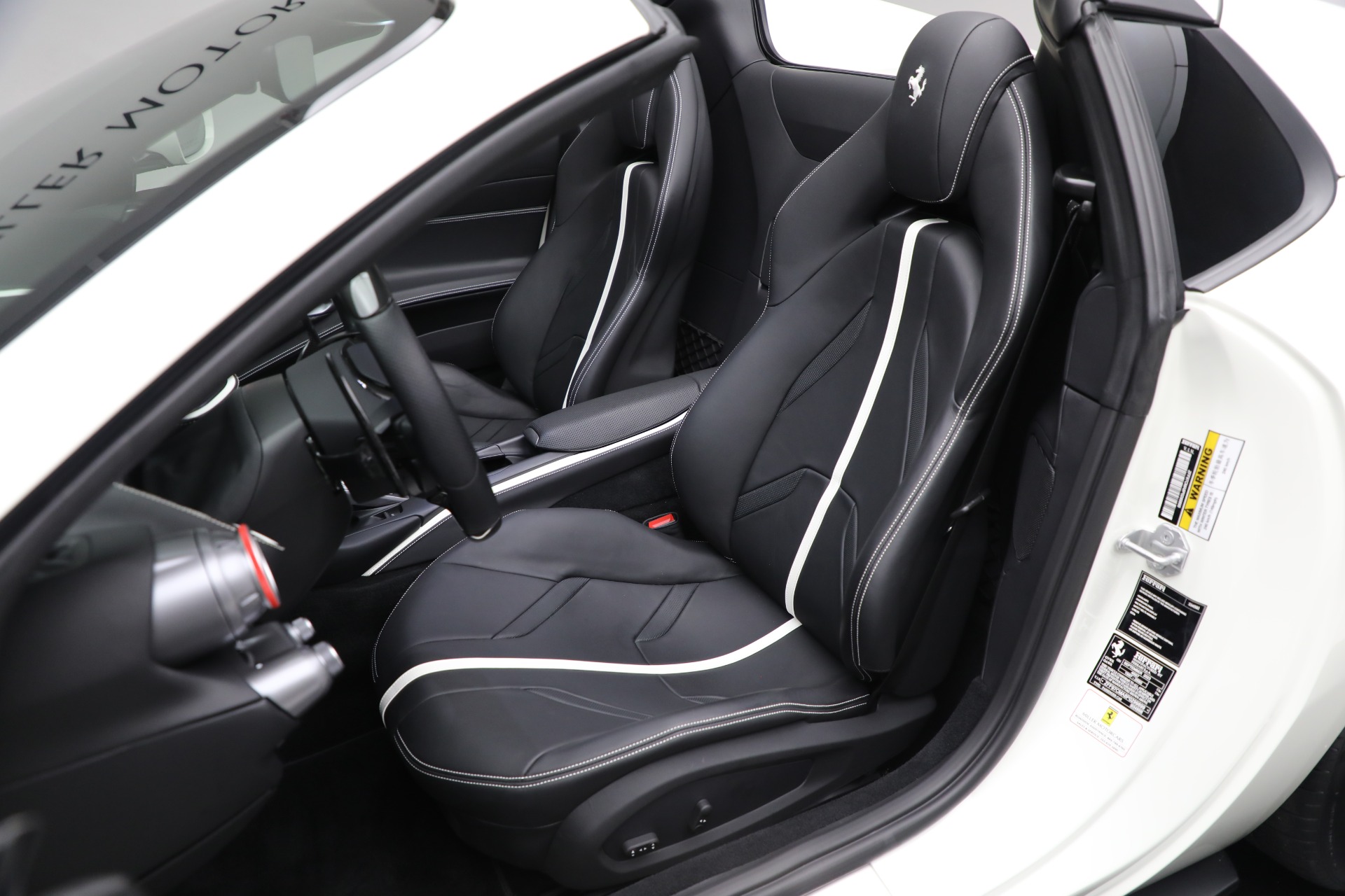 Used-2023-Ferrari-812-GTS