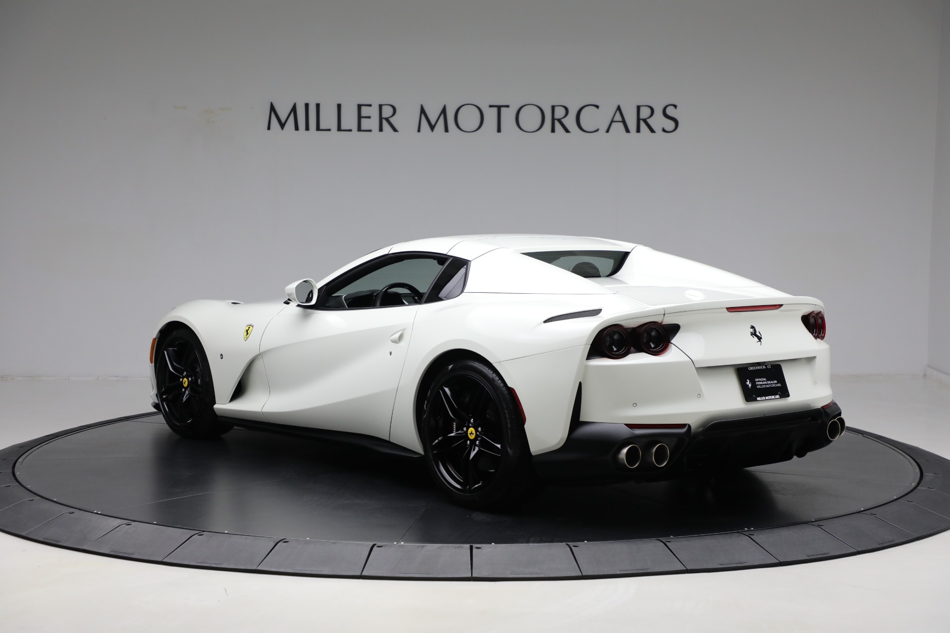 Used-2023-Ferrari-812-GTS