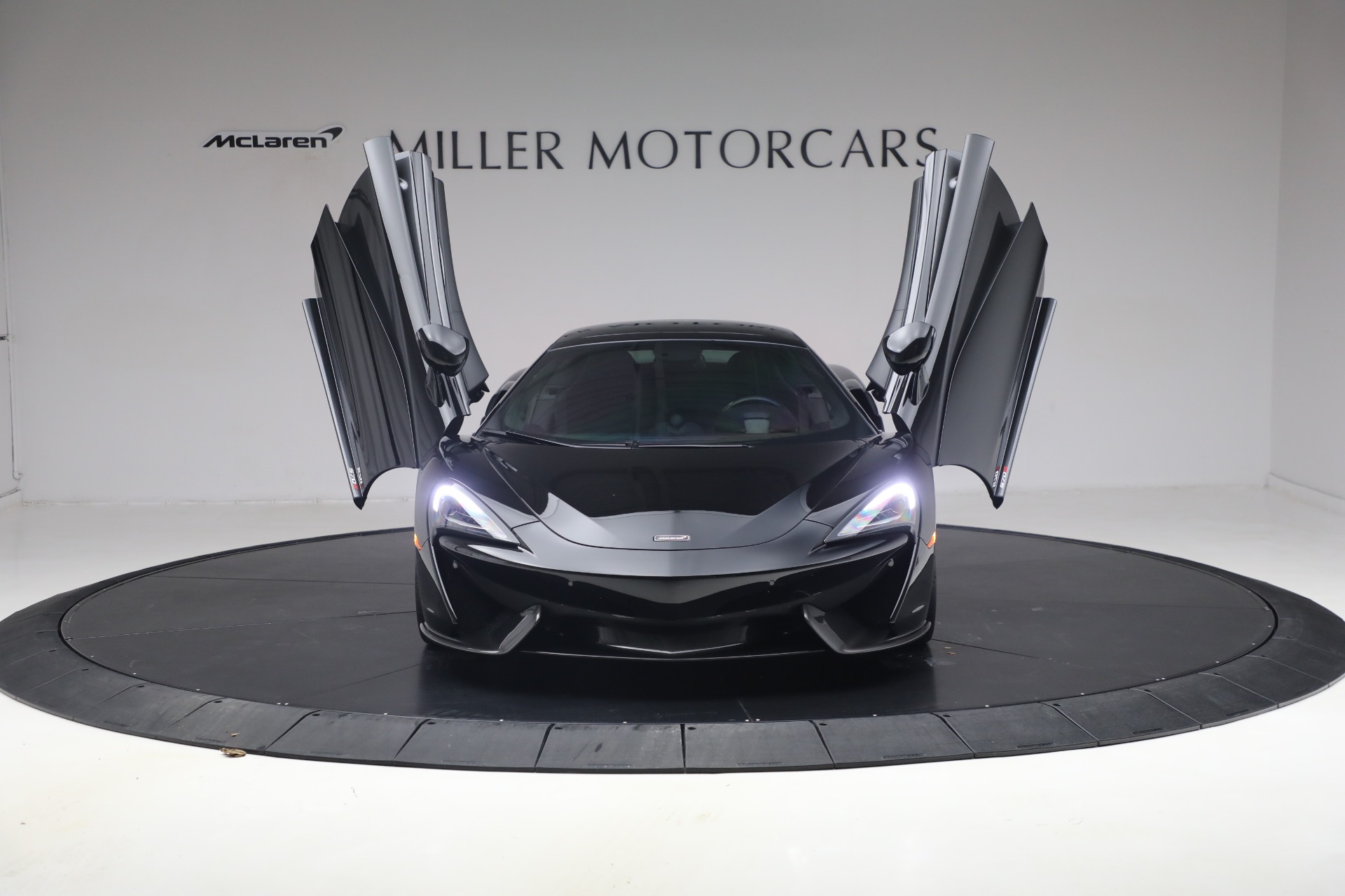 Used-2018-McLaren-570S-Spider