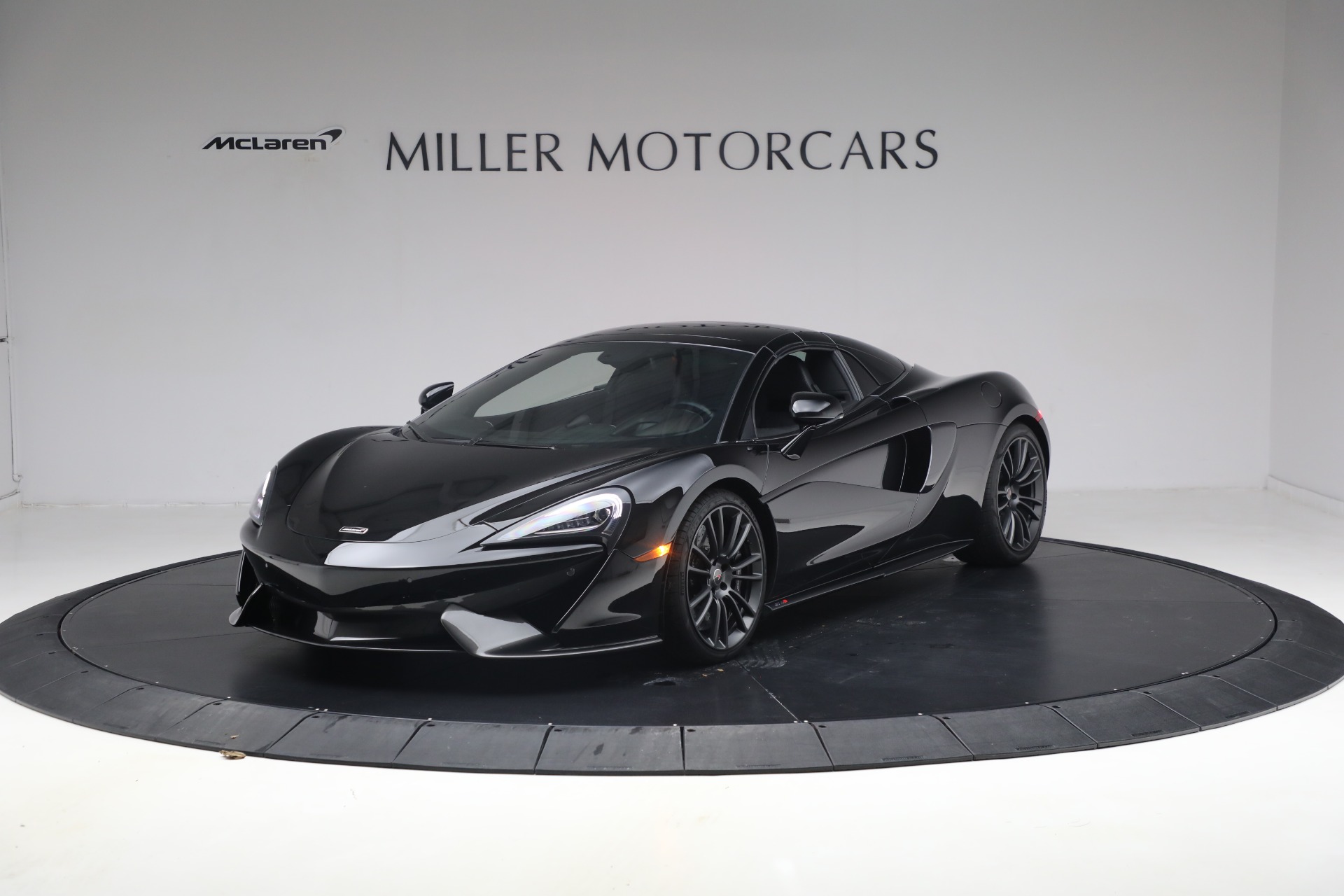 Used-2018-McLaren-570S-Spider