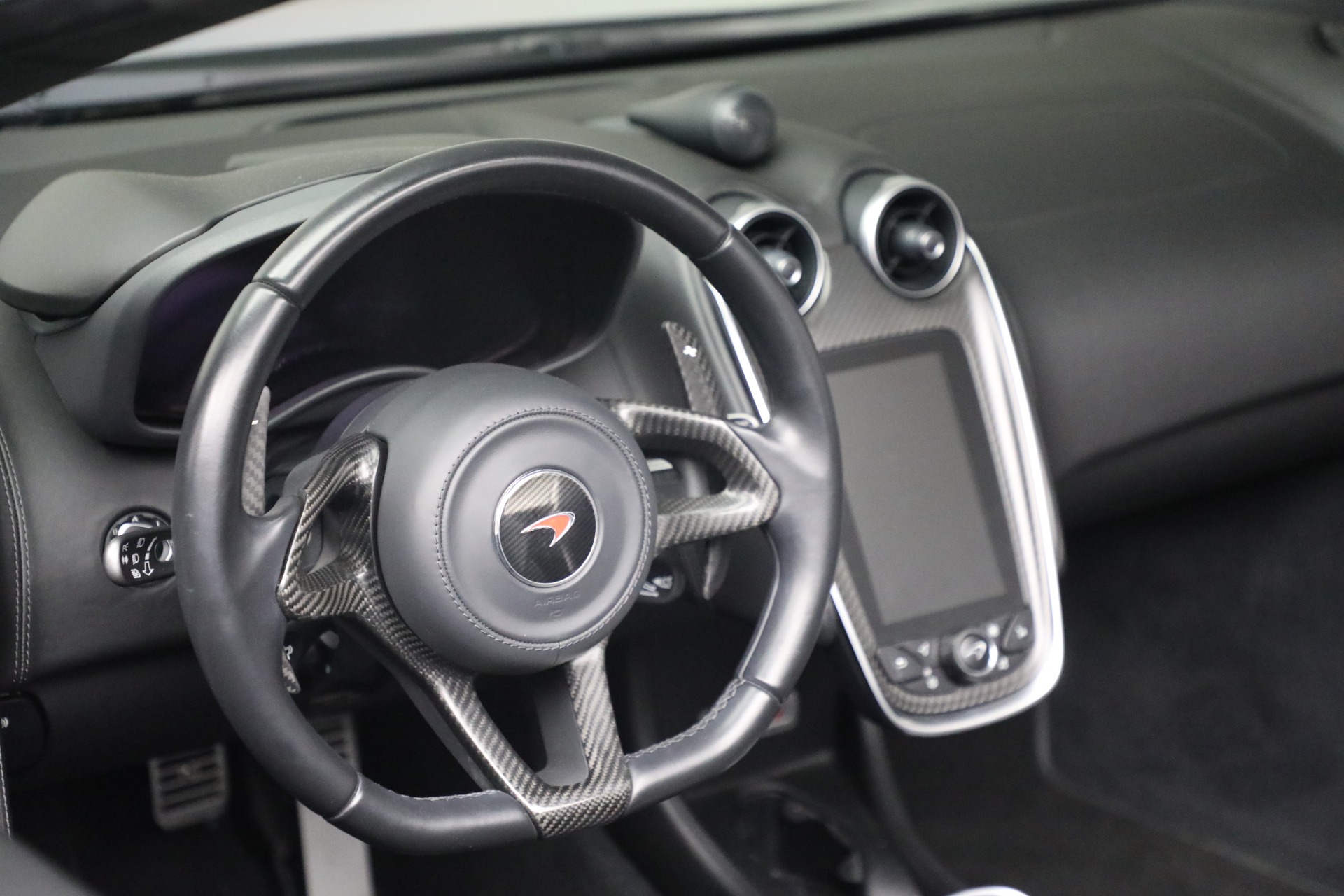 Used-2018-McLaren-570S-Spider