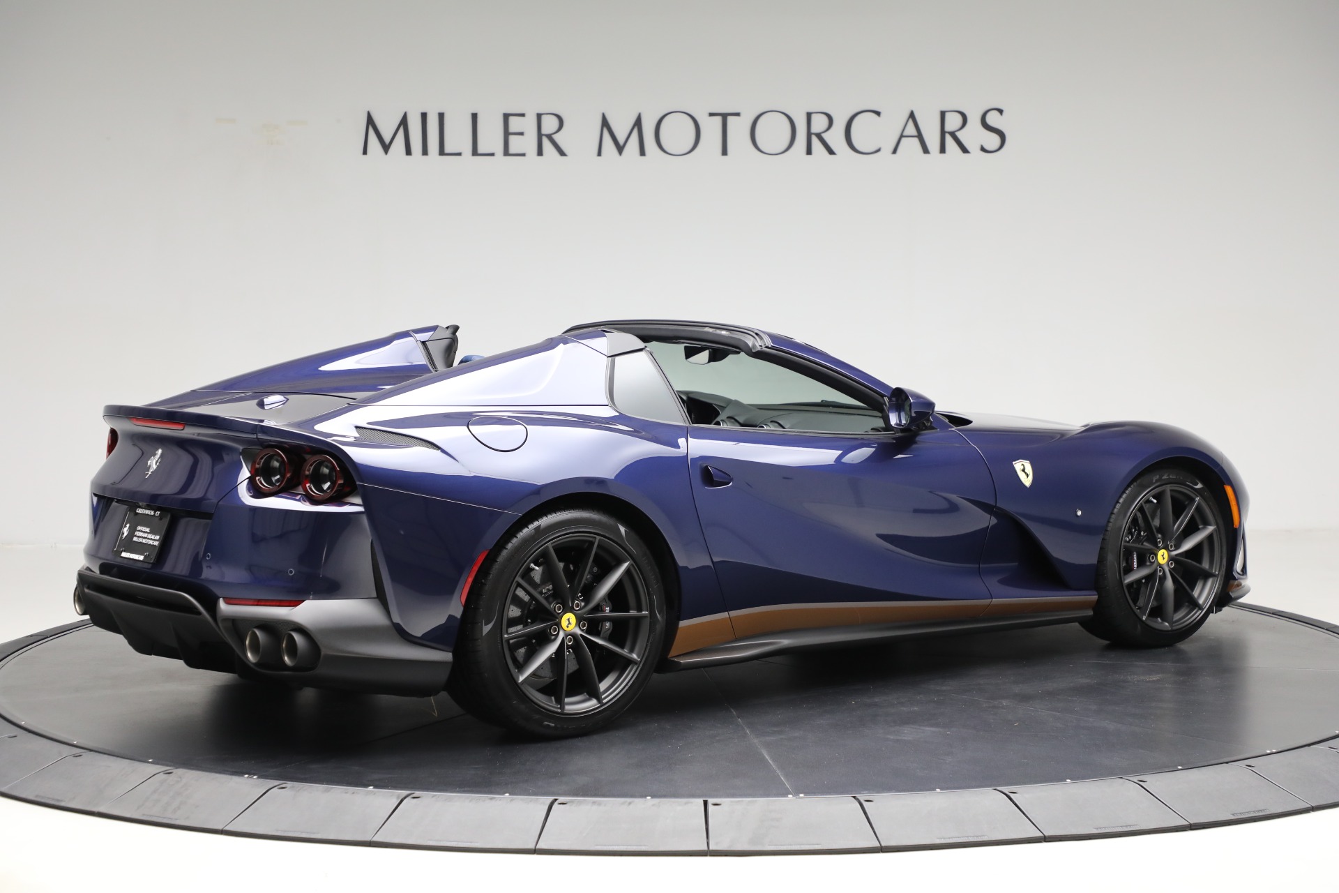 Used-2021-Ferrari-812-GTS