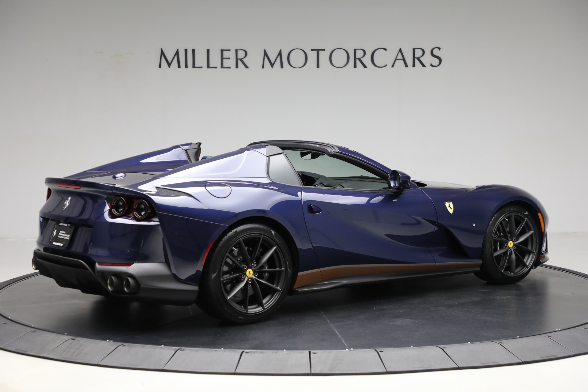 Used-2021-Ferrari-812-GTS