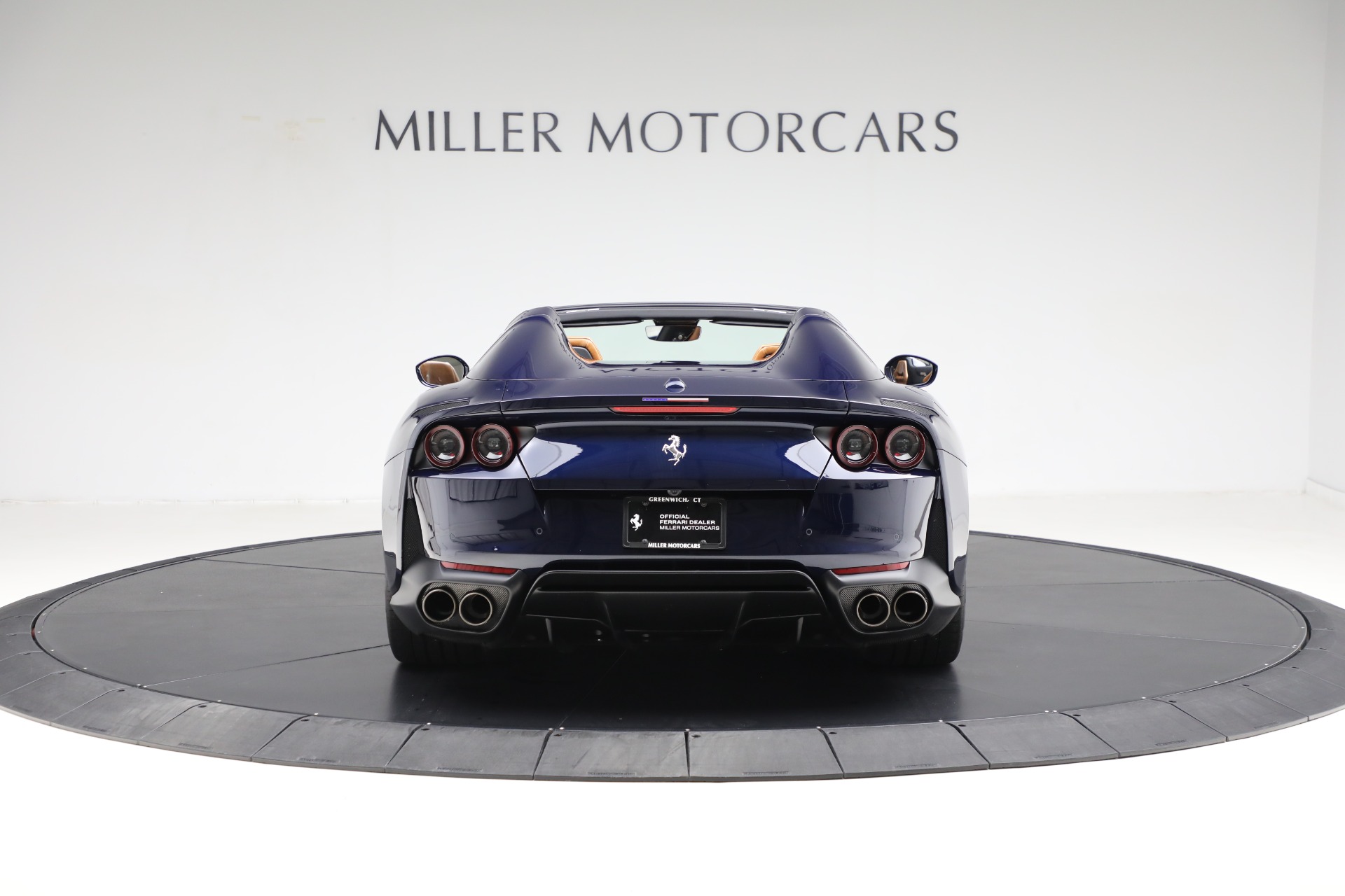 Used-2022-Ferrari-812-GTS