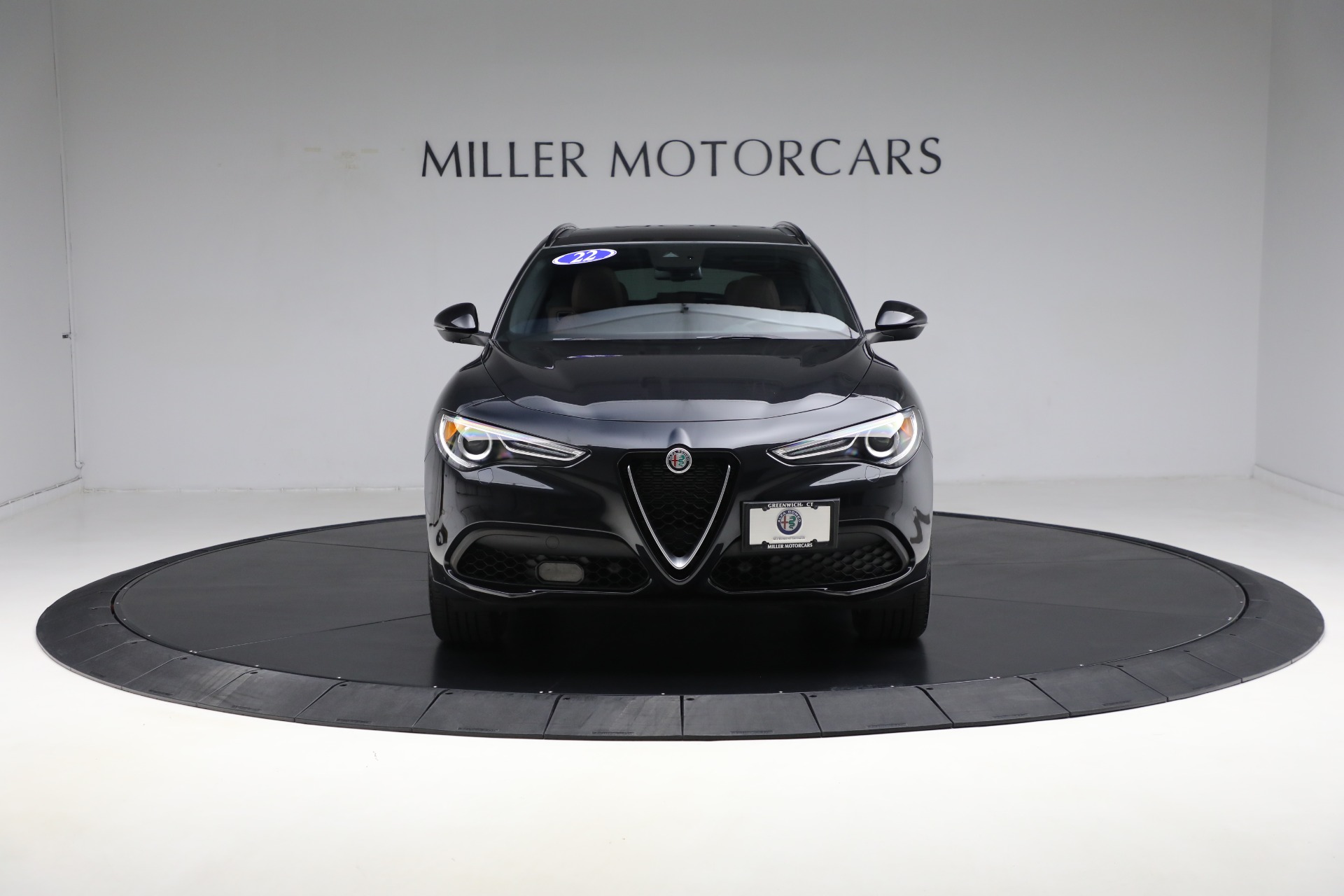 Used-2022-Alfa-Romeo-Stelvio-Ti