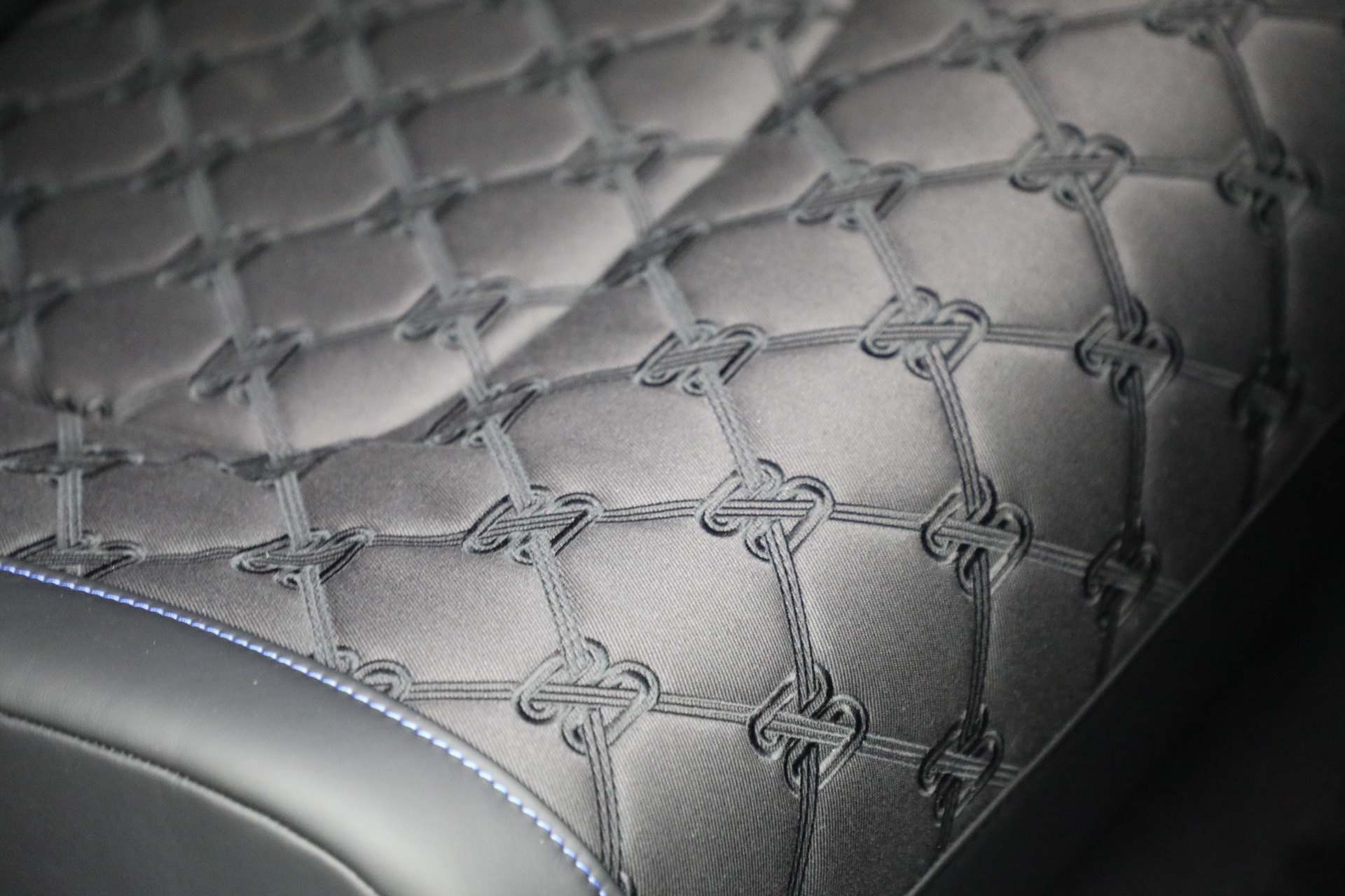 Used-2025-Rolls-Royce-Black-Badge-Ghost