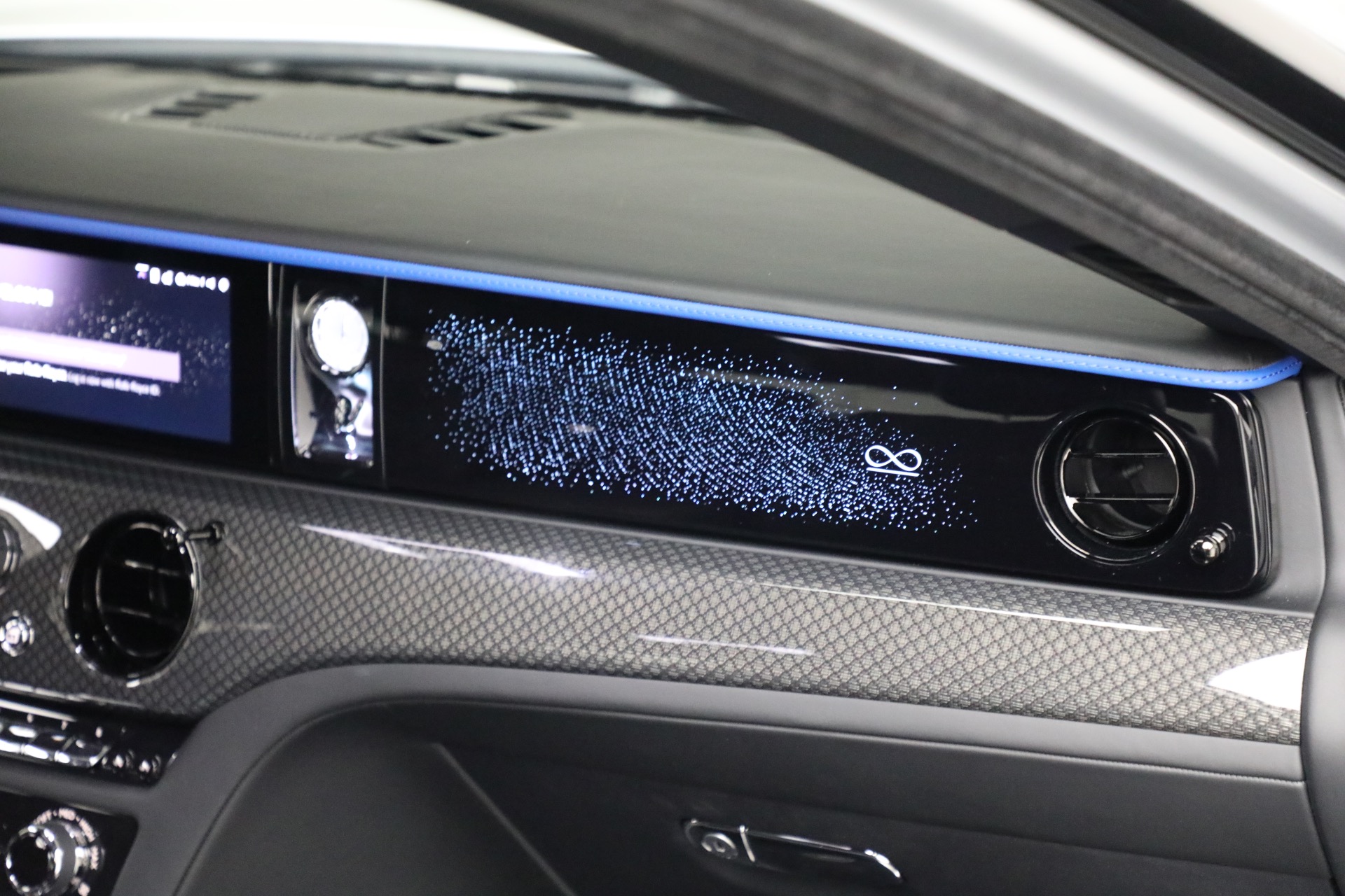 Used-2025-Rolls-Royce-Black-Badge-Ghost