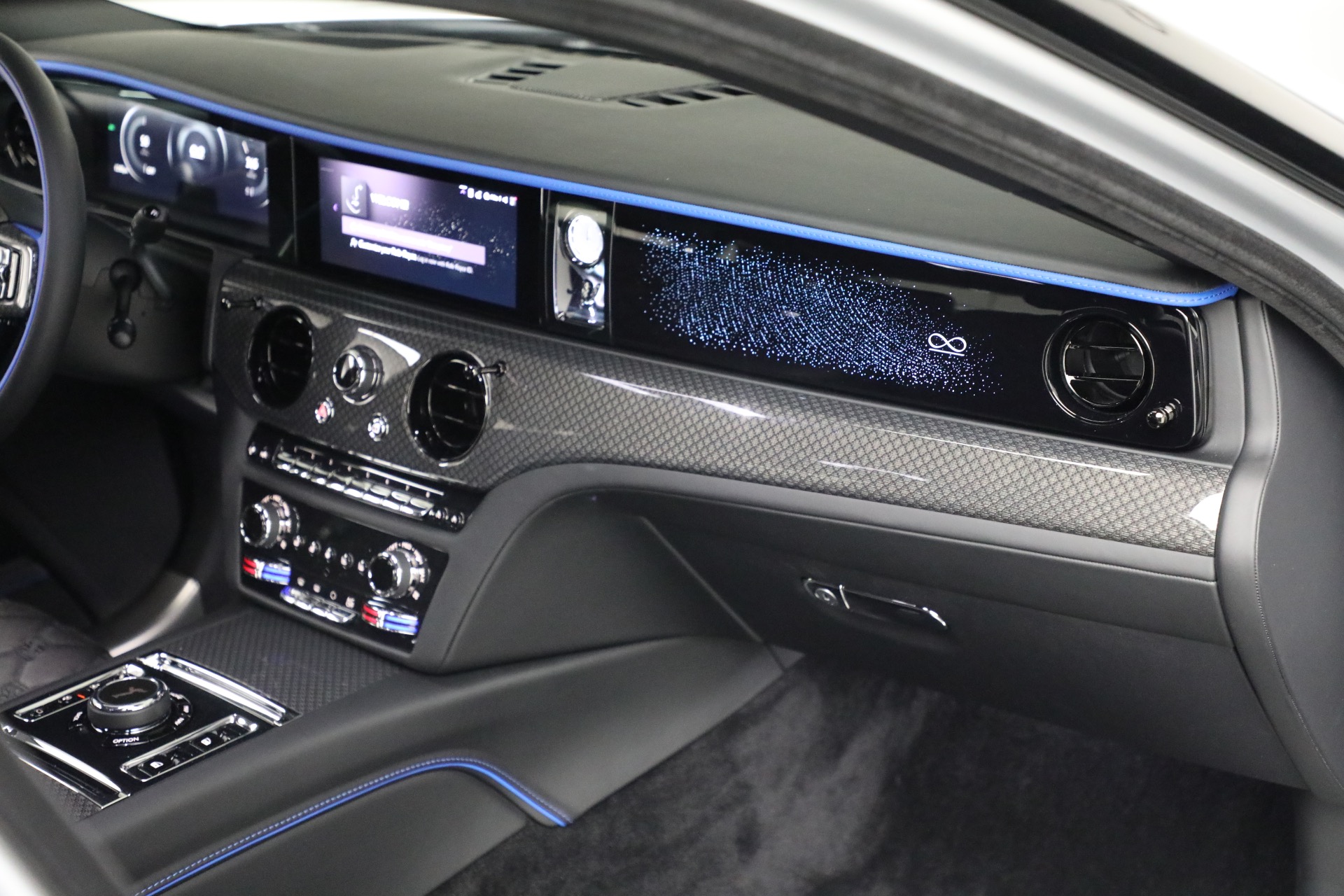 Used-2025-Rolls-Royce-Black-Badge-Ghost