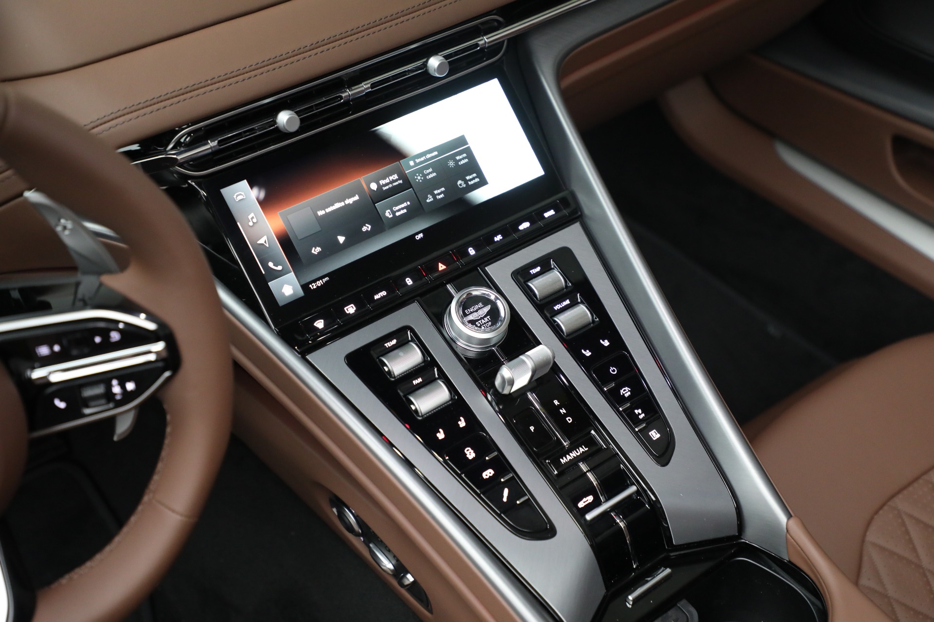 New-2025-Aston-Martin-DB12-Volante