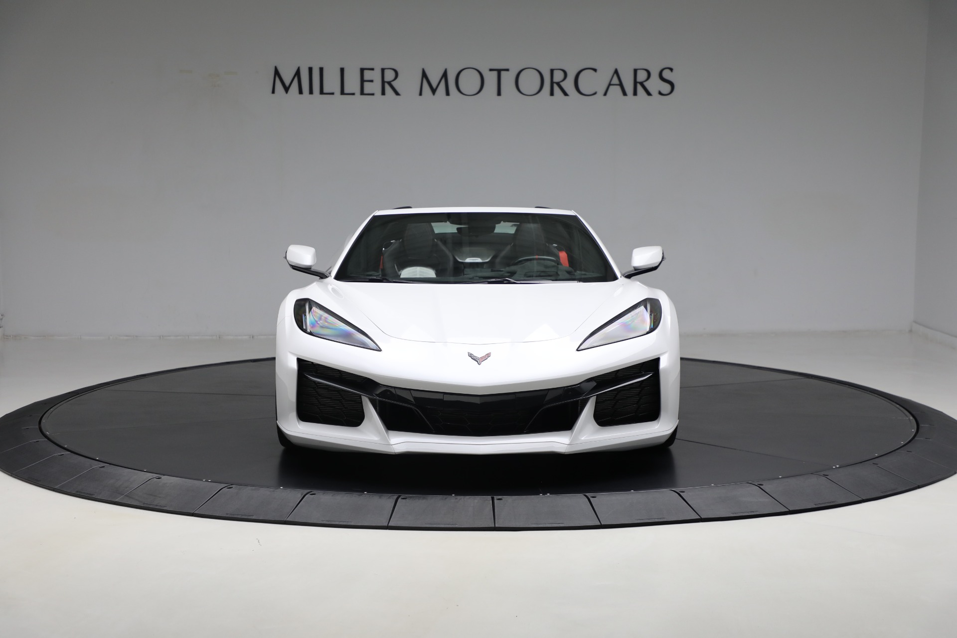 Used-2023-Chevrolet-Corvette-Z06
