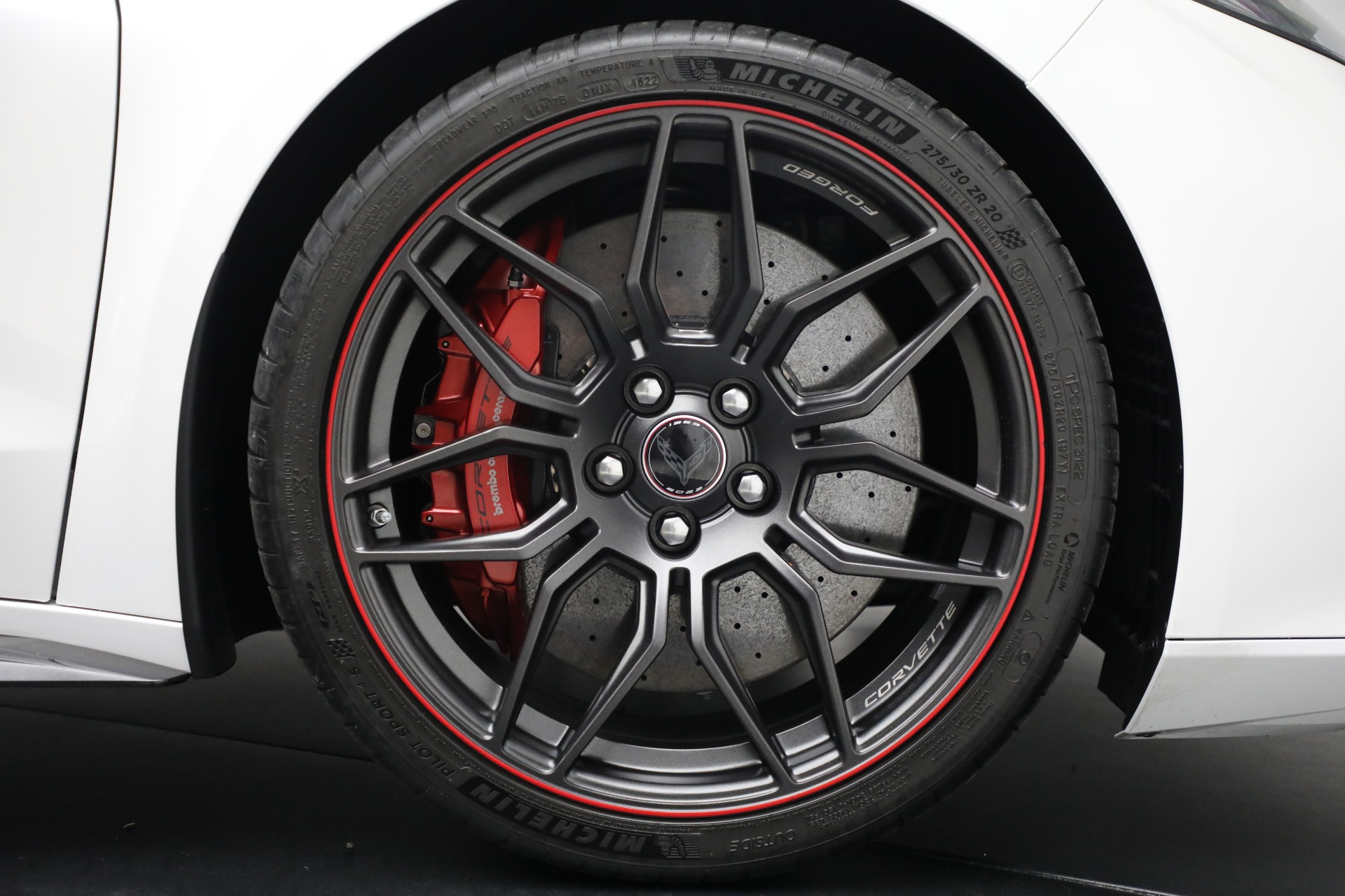 Used-2023-Chevrolet-Corvette-Z06