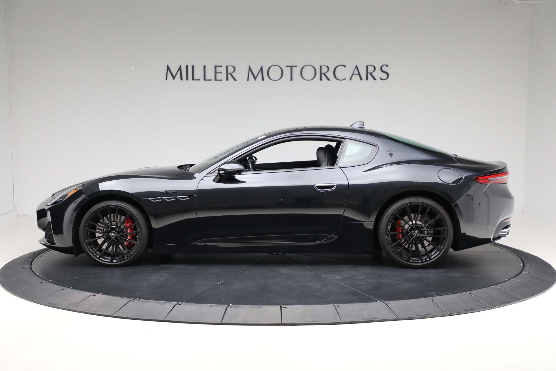 Used-2024-Maserati-GranTurismo-Modena