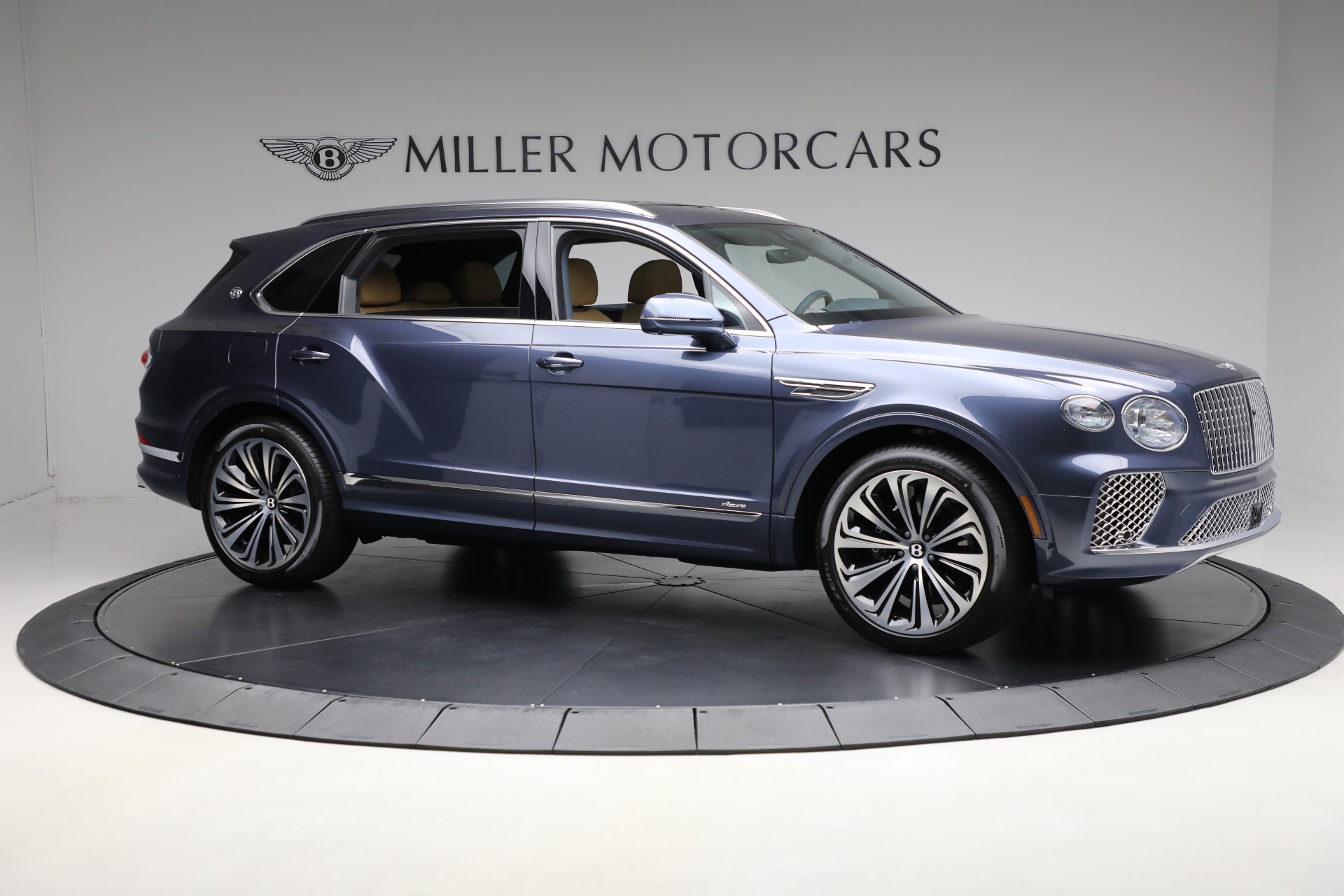 Used-2025-Bentley-Bentayga-EWB-Azure-V8