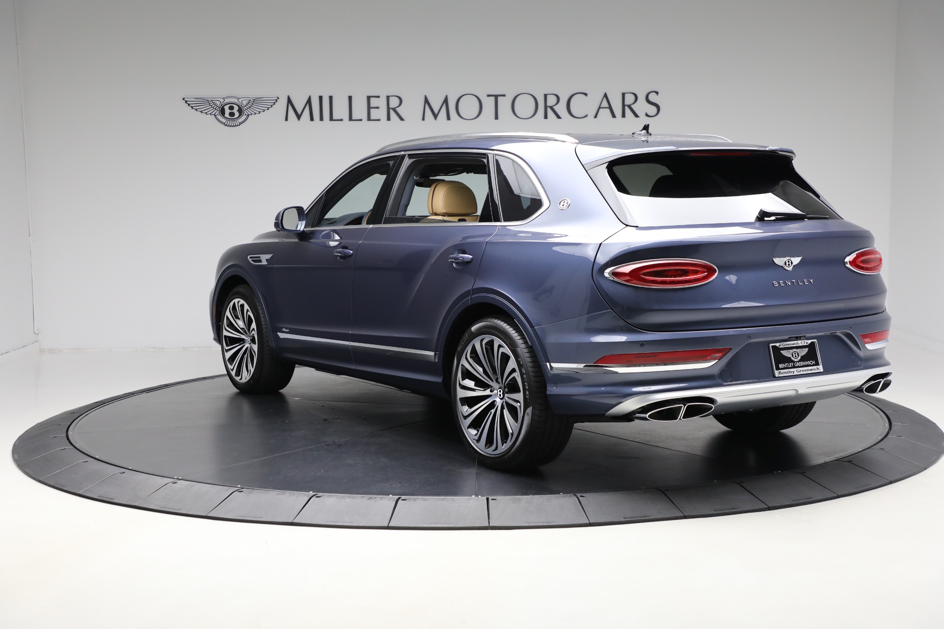 Used-2025-Bentley-Bentayga-EWB-Azure-V8