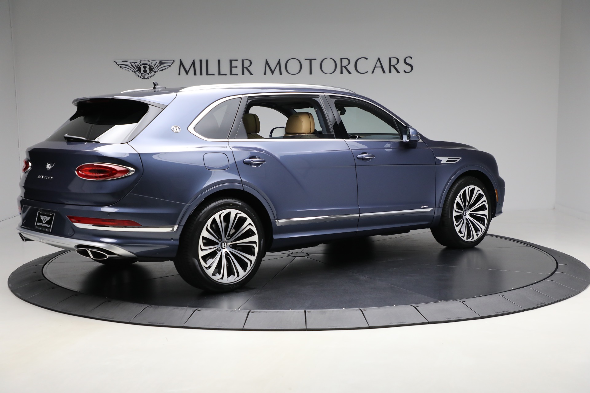 Used-2025-Bentley-Bentayga-EWB-Azure-V8