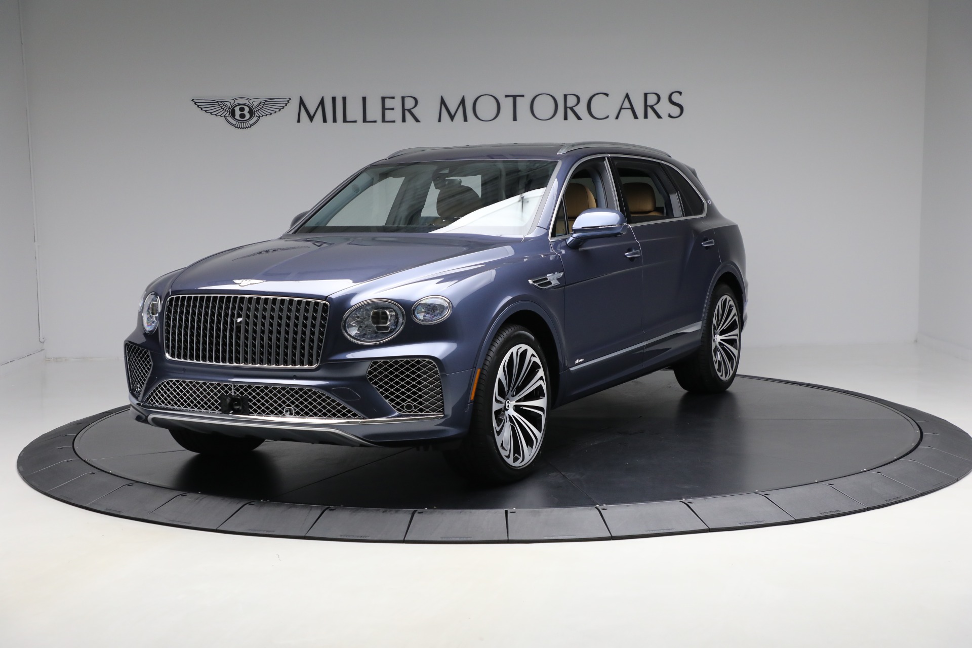 Used-2025-Bentley-Bentayga-EWB-Azure-V8