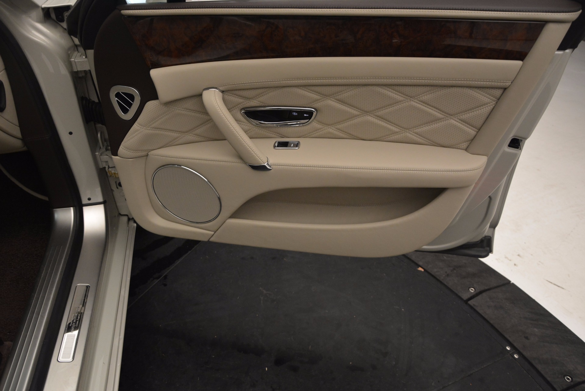 Used-2016-Bentley-Flying-Spur-W12