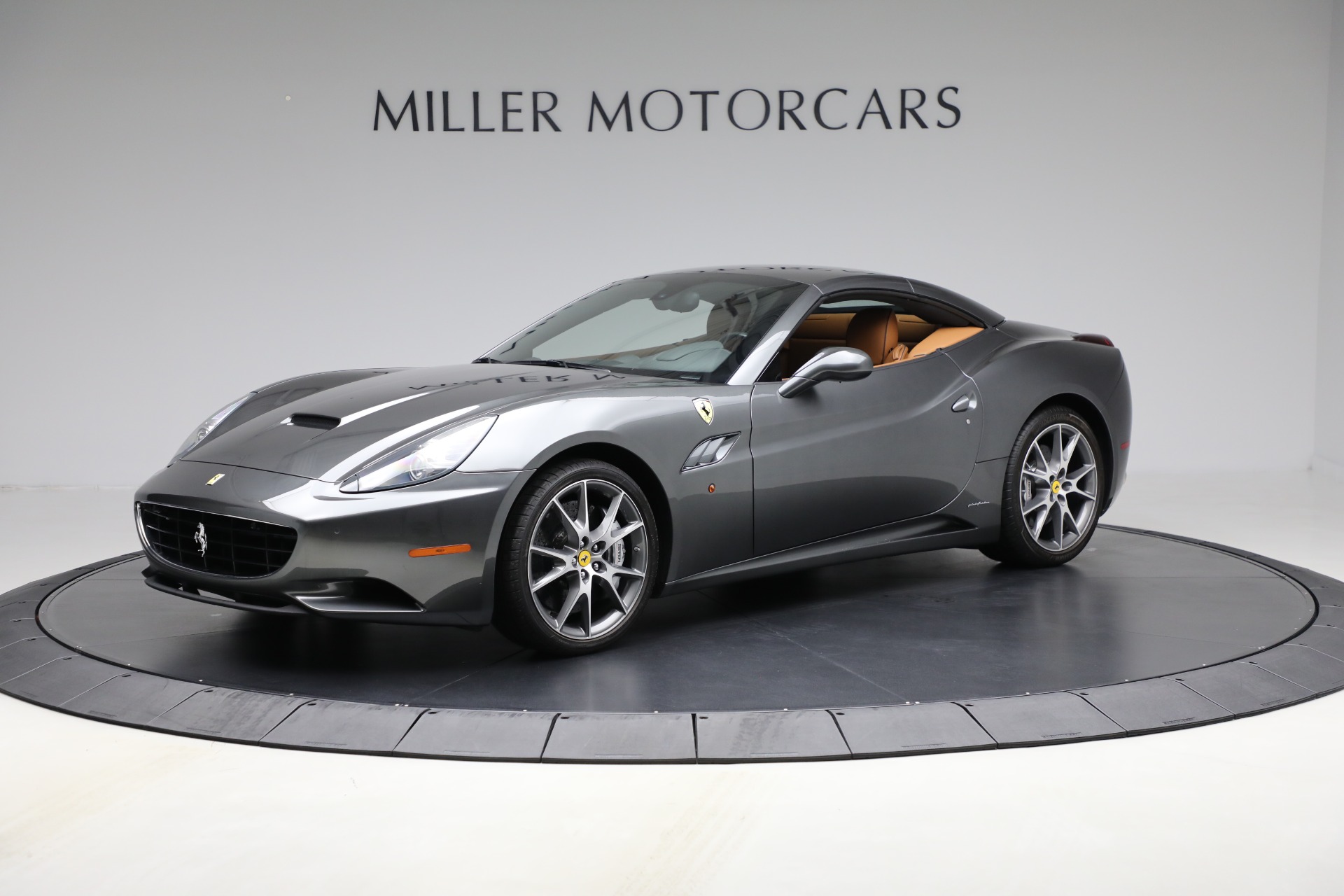 Used-2013-Ferrari-California