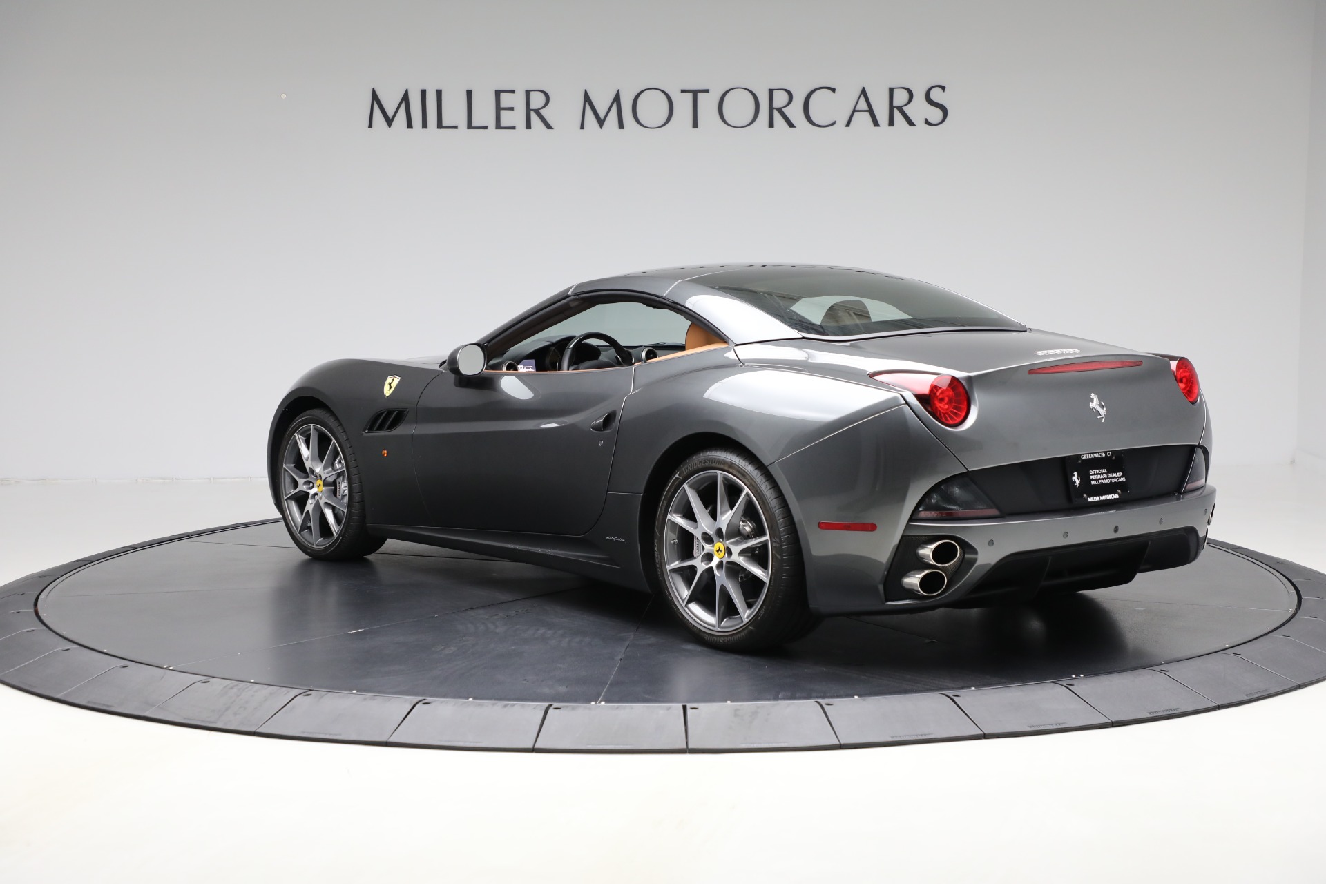 Used-2013-Ferrari-California