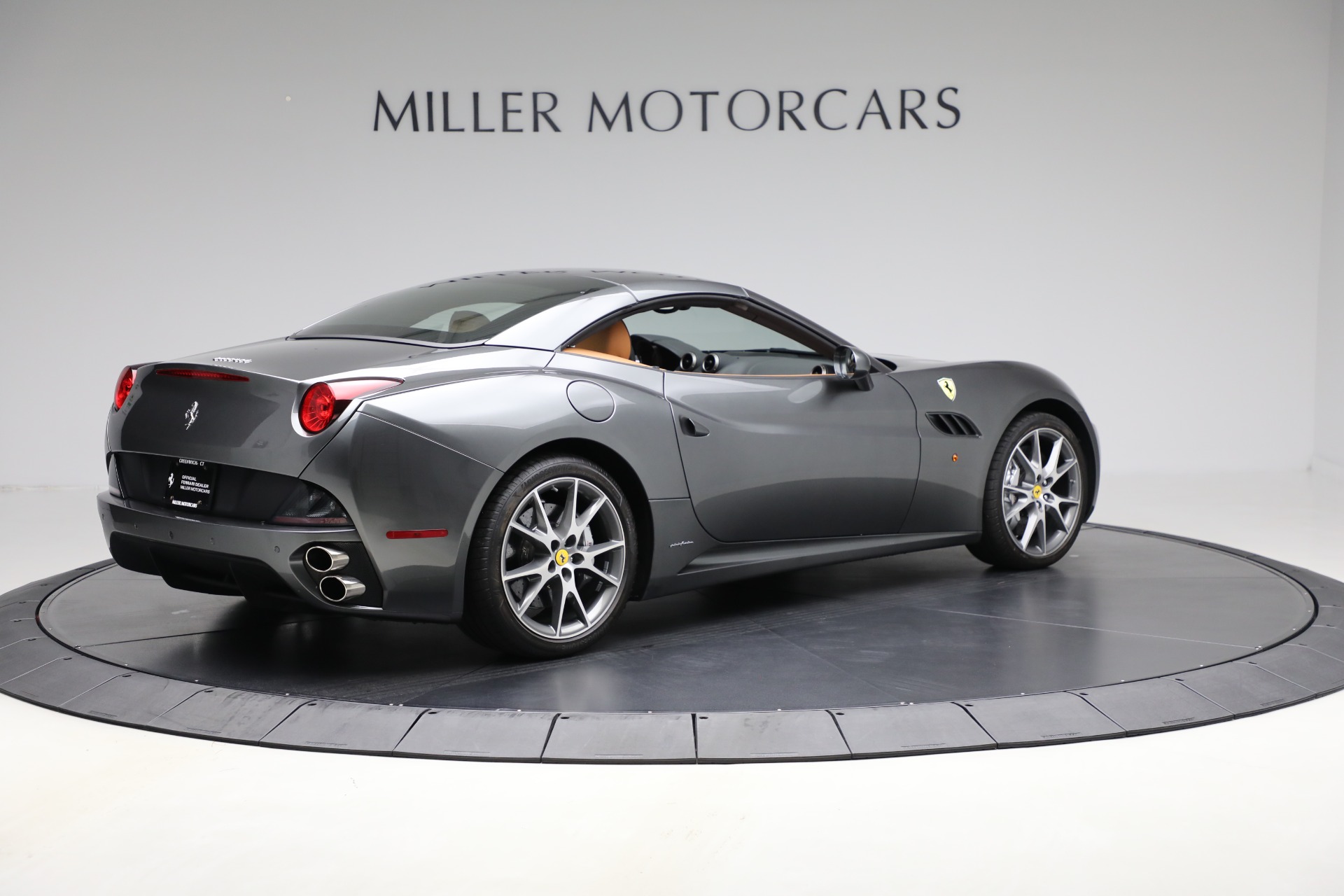 Used-2013-Ferrari-California