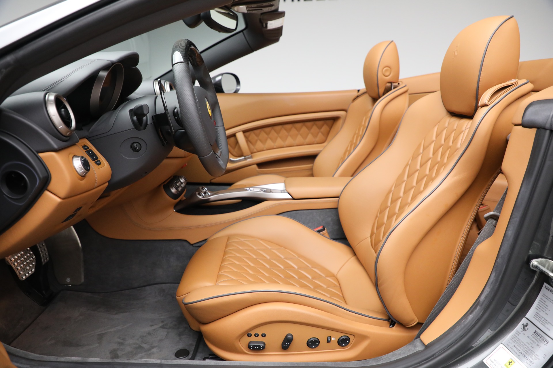 Used-2013-Ferrari-California