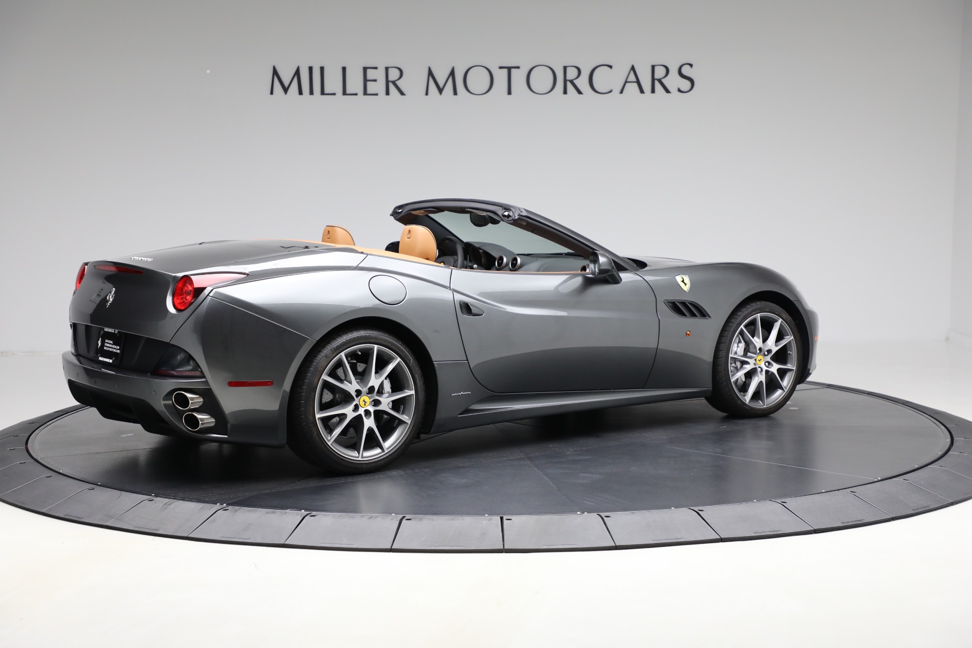 Used-2013-Ferrari-California