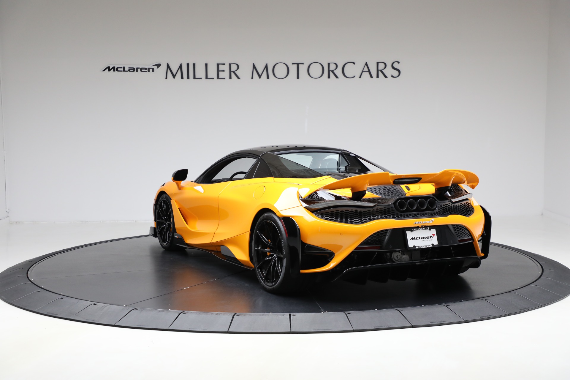 Used-2022-McLaren-765LT-Spider
