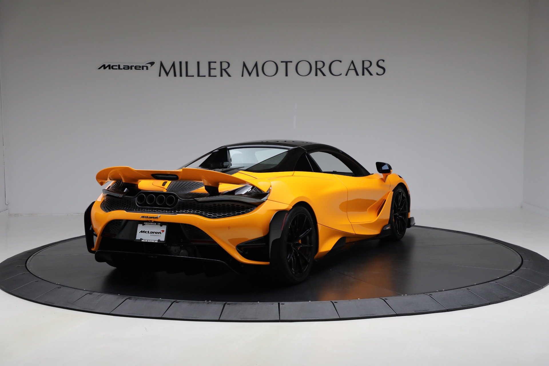 Used-2022-McLaren-765LT-Spider